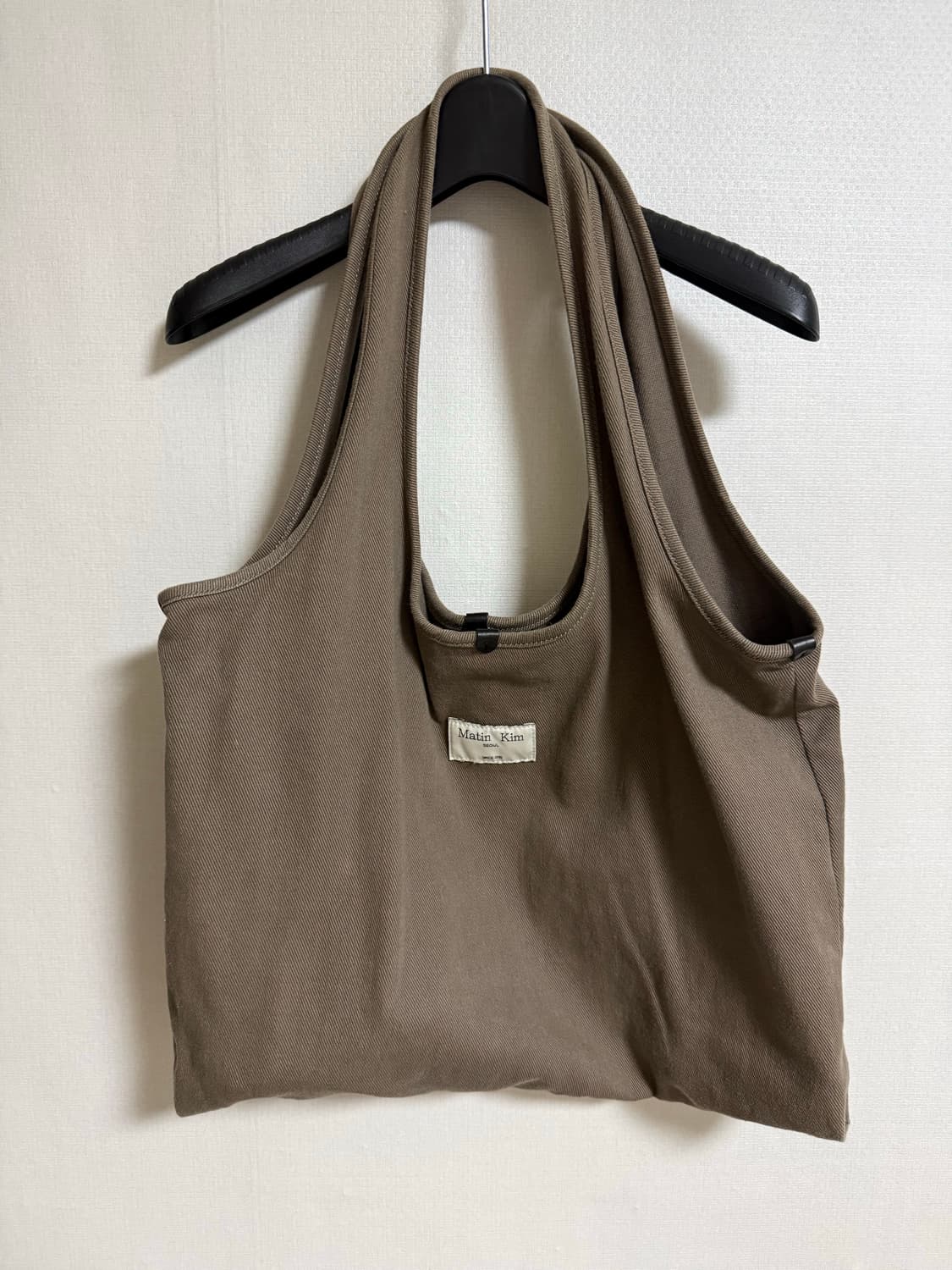 MATIN CRACKED LOGO ECOBAG IN CHARCOAL 상품이미지4
