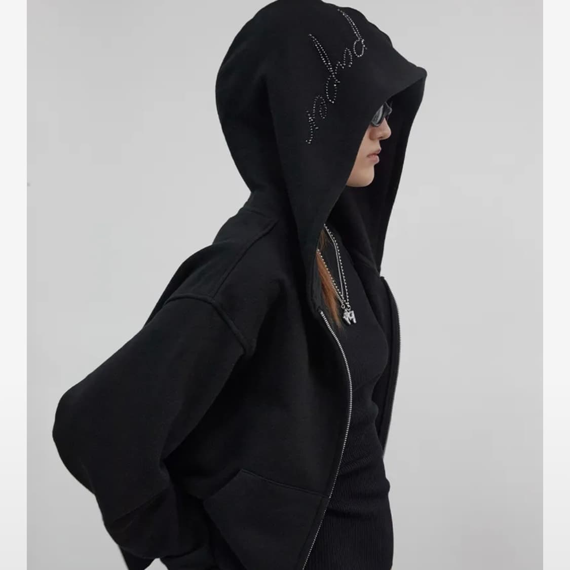 홀페이퍼 큐빅기모후드집업 블랙 팔아요 상품이미지1