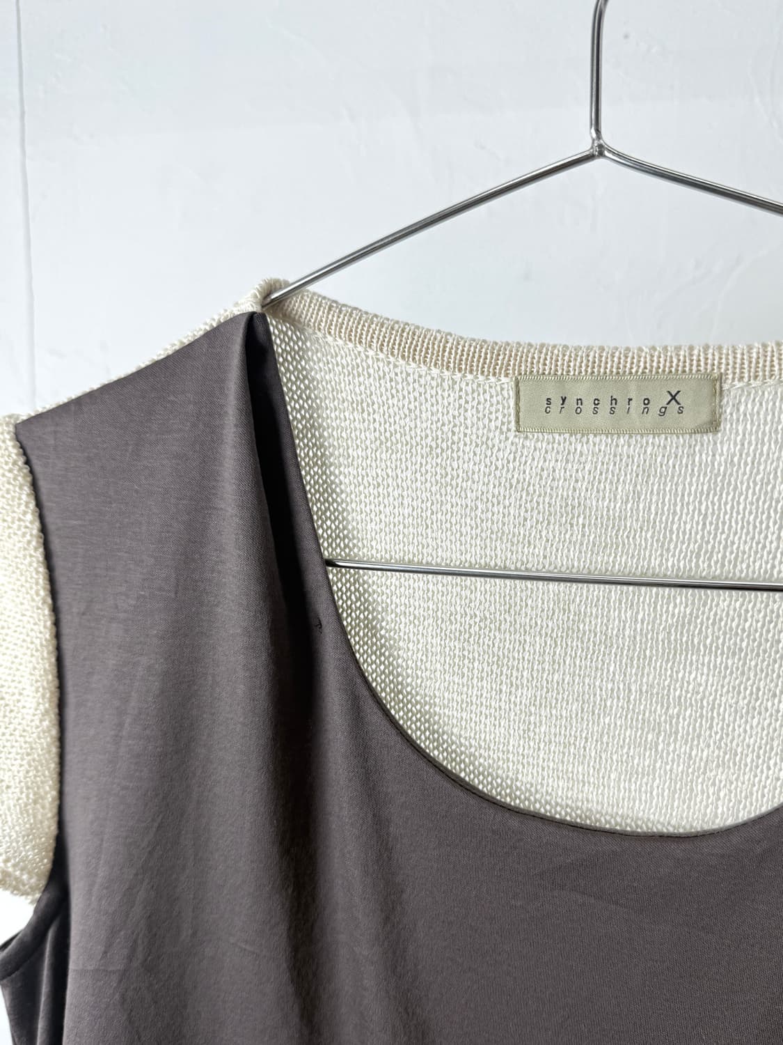 싱크로 크로싱즈 믹스드 셔링 티셔츠 상품이미지3