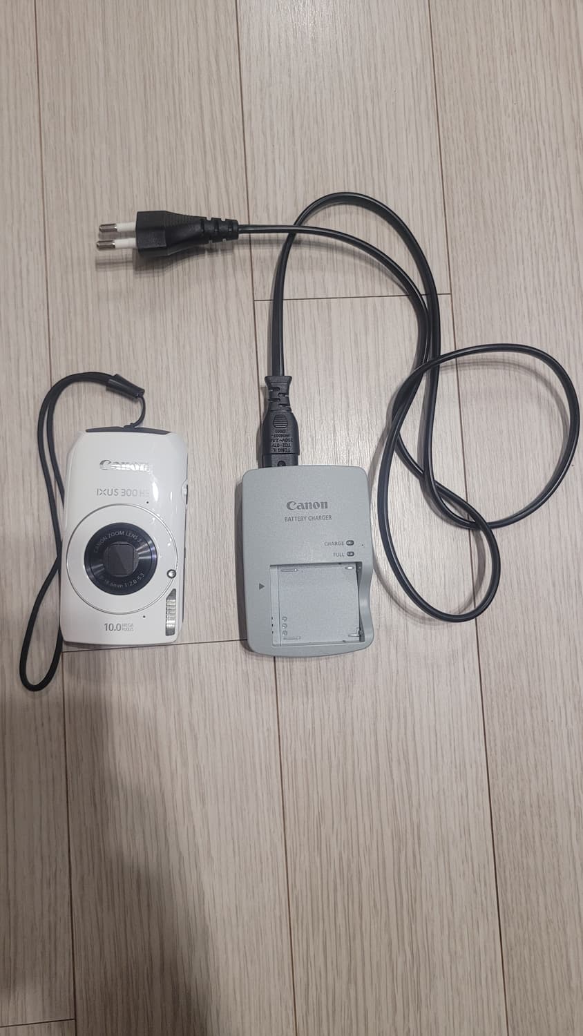 캐논 IXUS 300HS 판매합니다. 상품이미지1