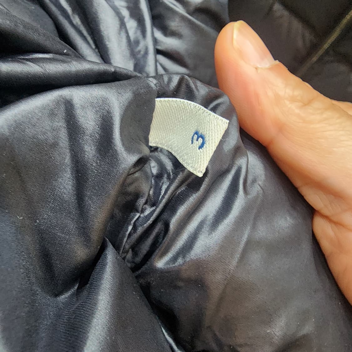 몽클레어 세리뜨 패딩 3사이즈 상품이미지7