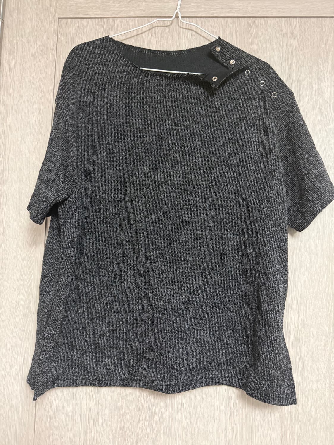 남성 차콜 반팔 상품이미지1