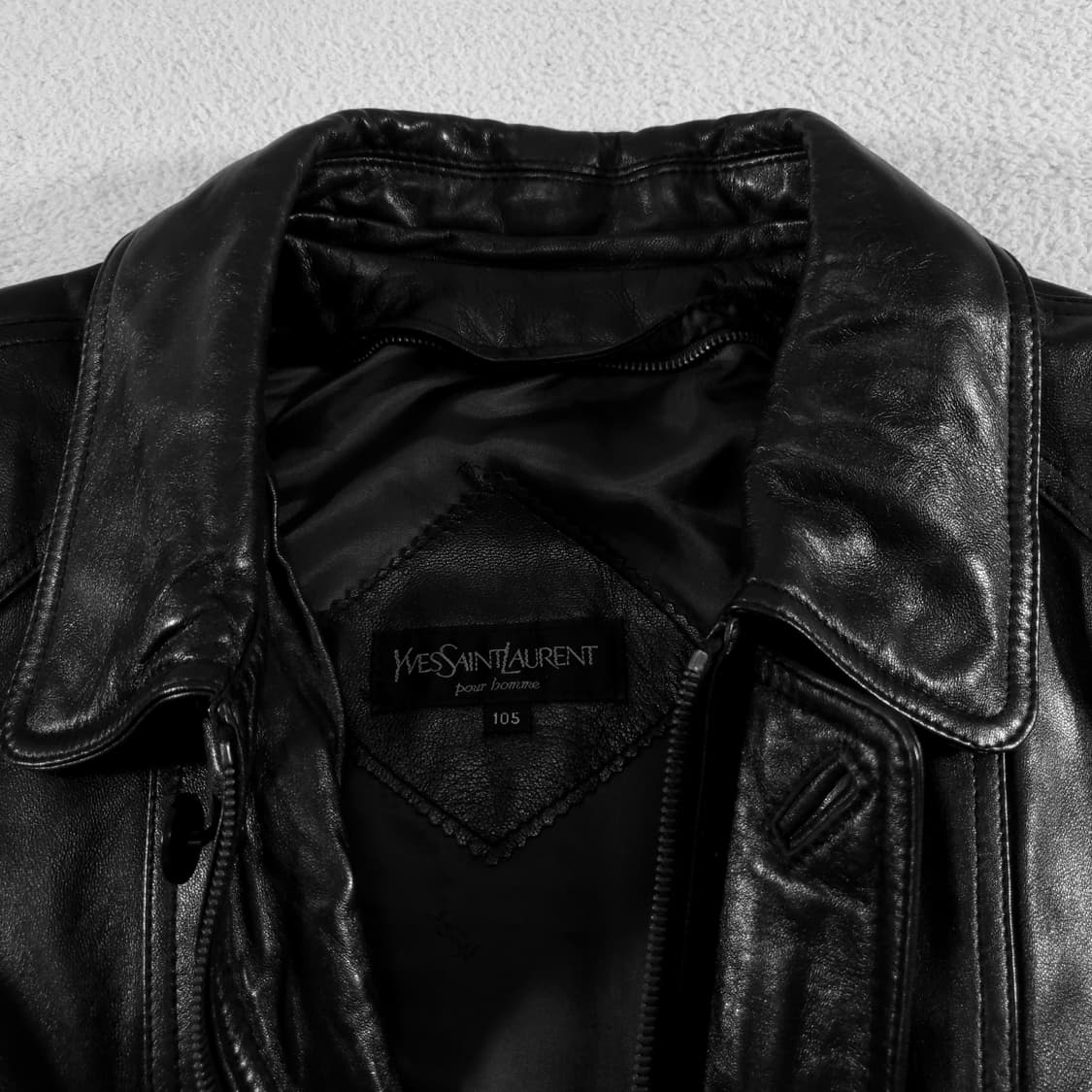 입생로랑 자수로고 양가죽 라이더 자켓 상품이미지5