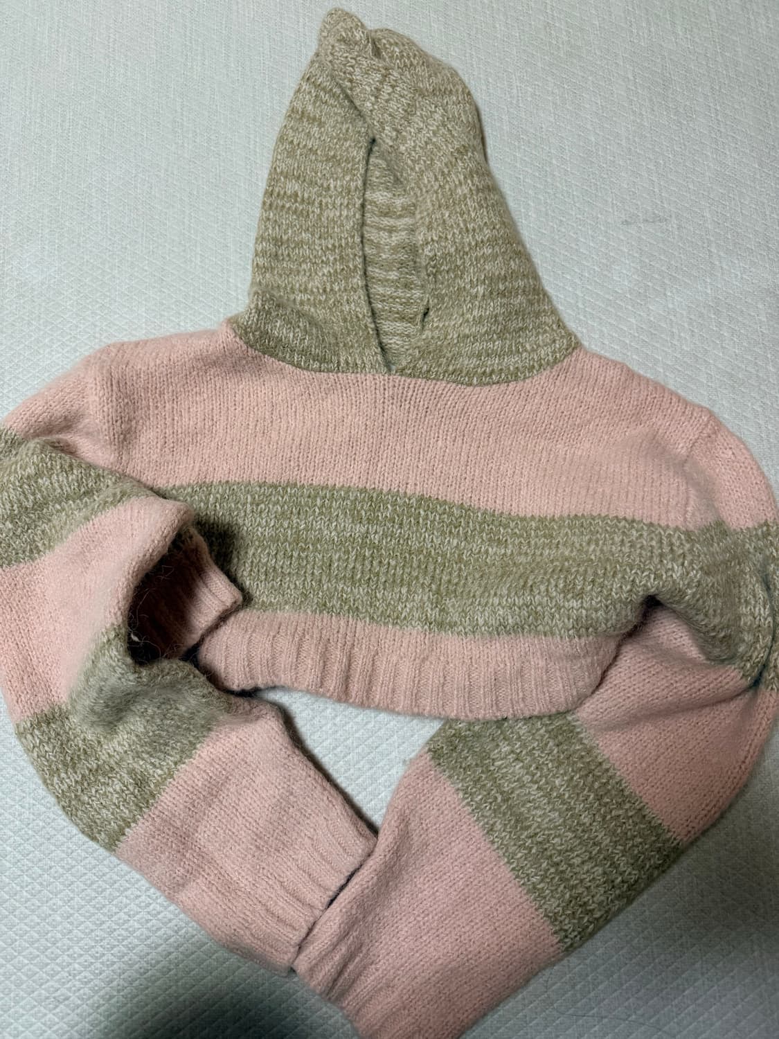 쓰리타임즈 스트라이프 크롭 후드 니트 상품이미지6