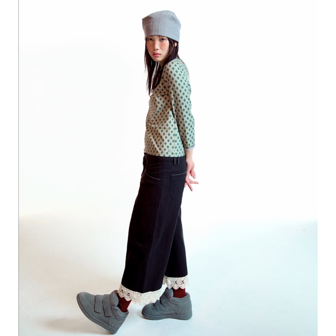 [2] 코이세이오 26ss 플라워 카프리 슬리브 라이트 카키 상품이미지5