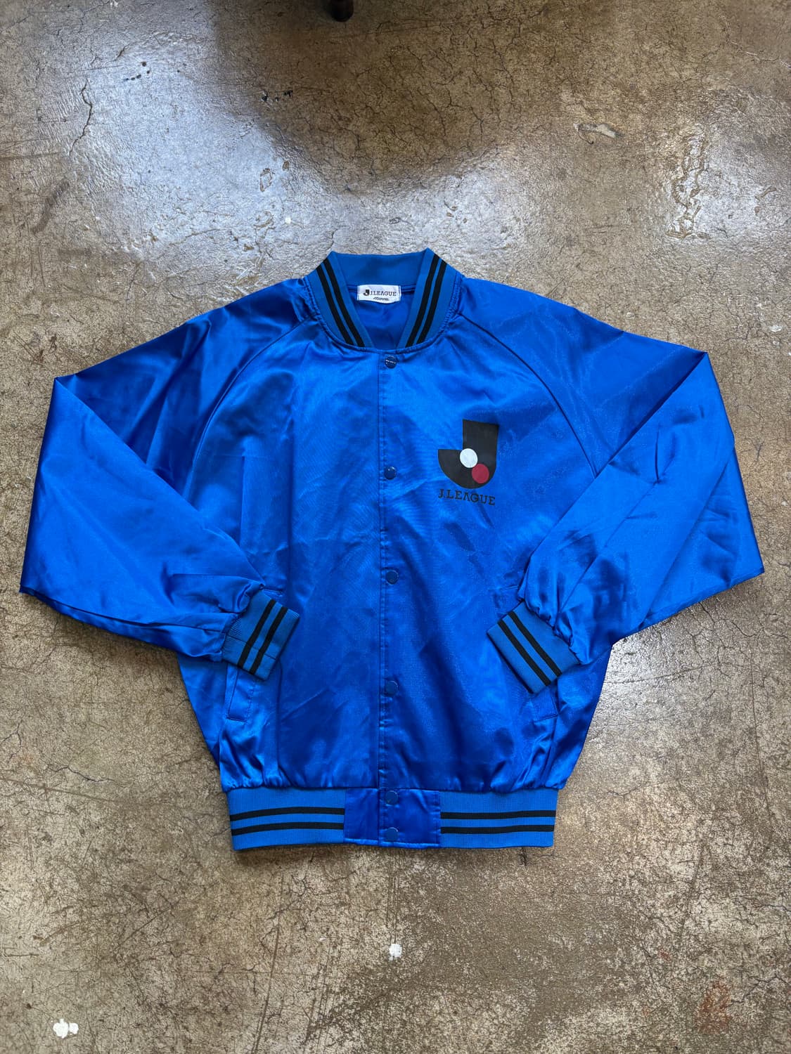 미즈노 블루 새틴 재킷 상품이미지1