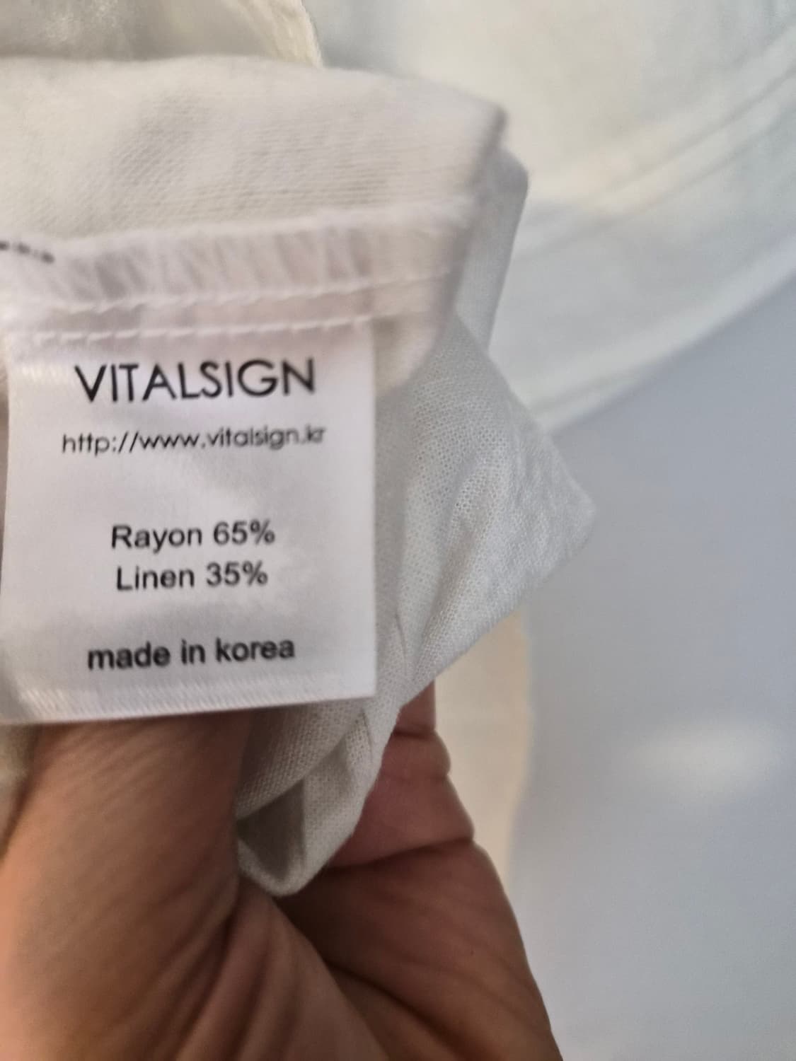 [VITA LSIGN] 레이스 디테일 린넨 블라우스 상품이미지5