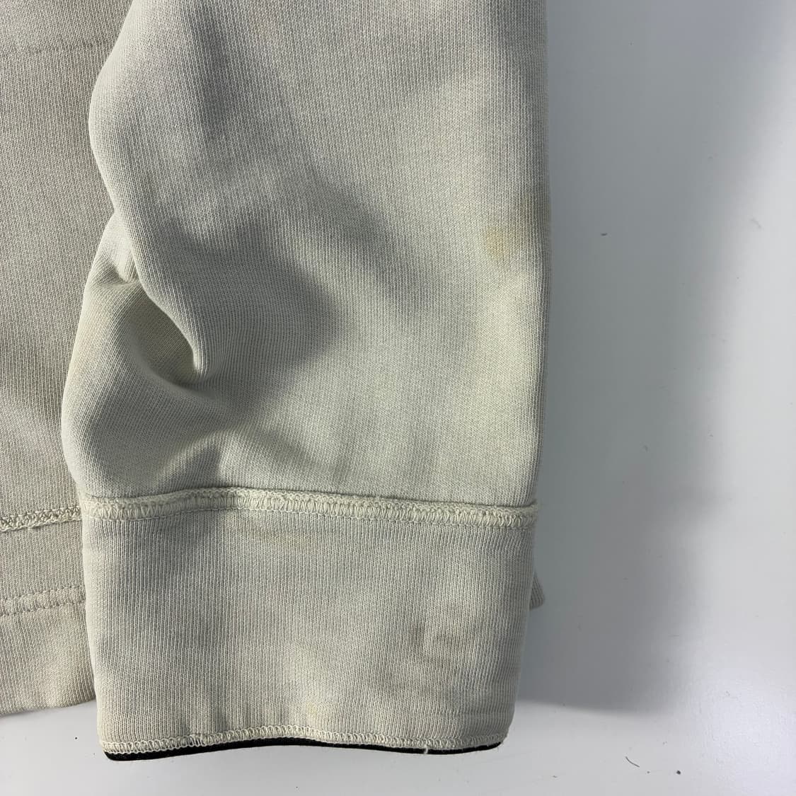 Stone island  스톤 아일랜드 90,s 와펜 코튼 스웨트 버튼  상품이미지8