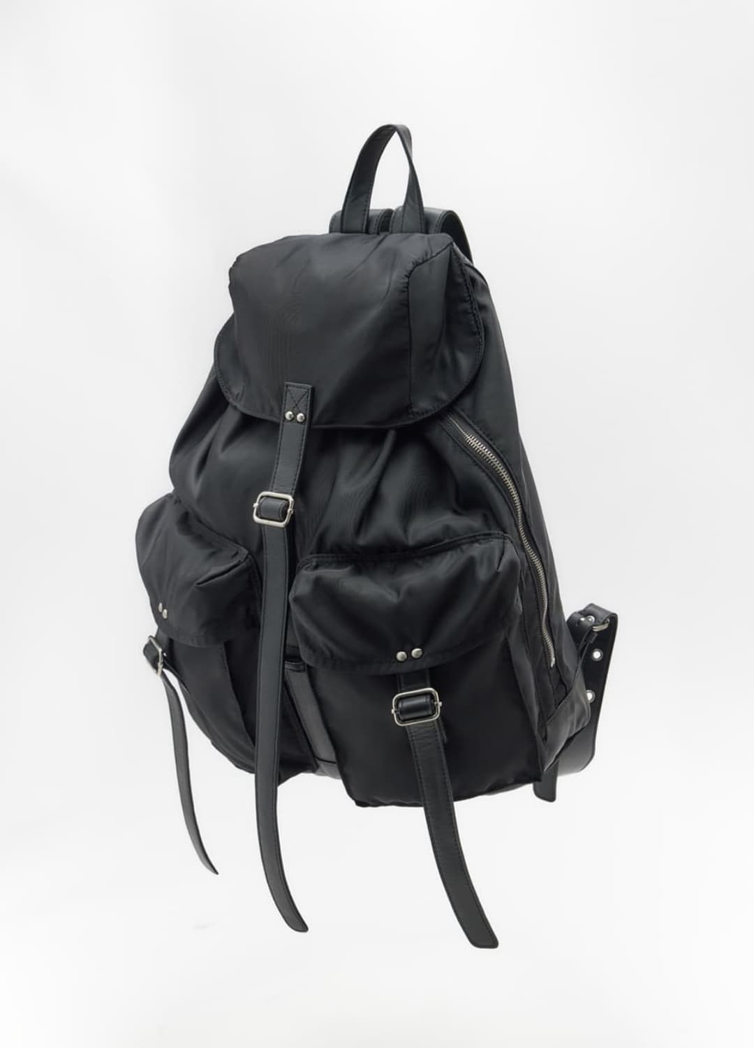 [25fw/youth] 레더 디테일 프라다st 백팩 상품이미지1