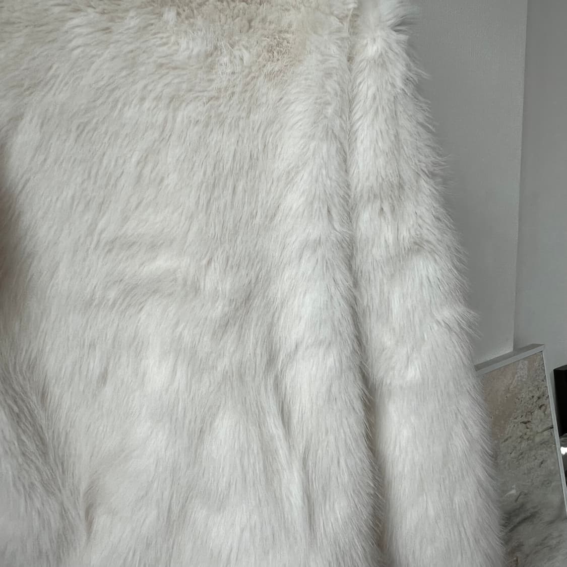 [새상품]금장더블 버튼 아이보리 퍼 자켓 상품이미지5