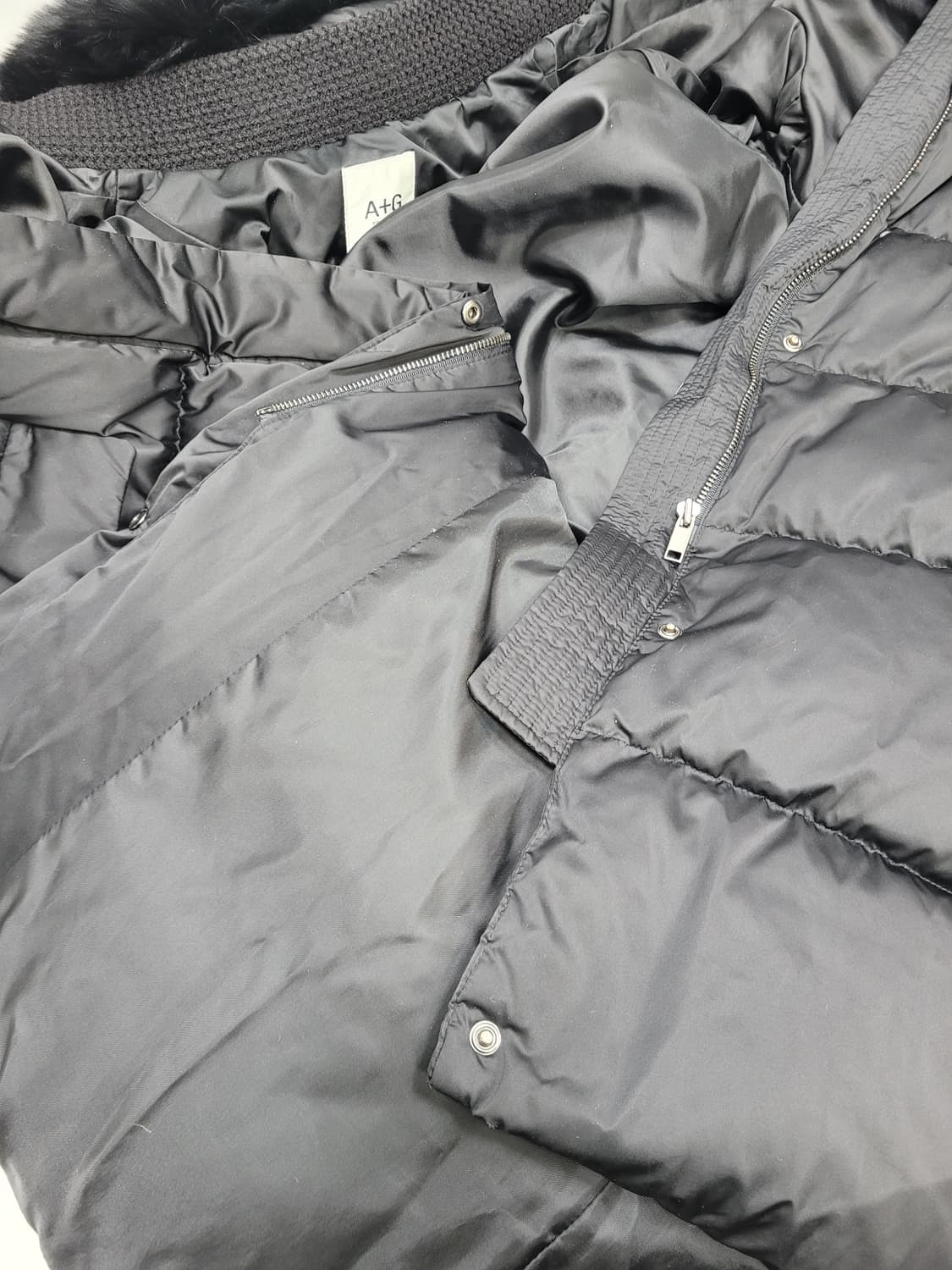 더엣지 폭스퍼 프리미엄 구스 다운 롱 패딩 / 여 77 블랙 
 상품이미지7