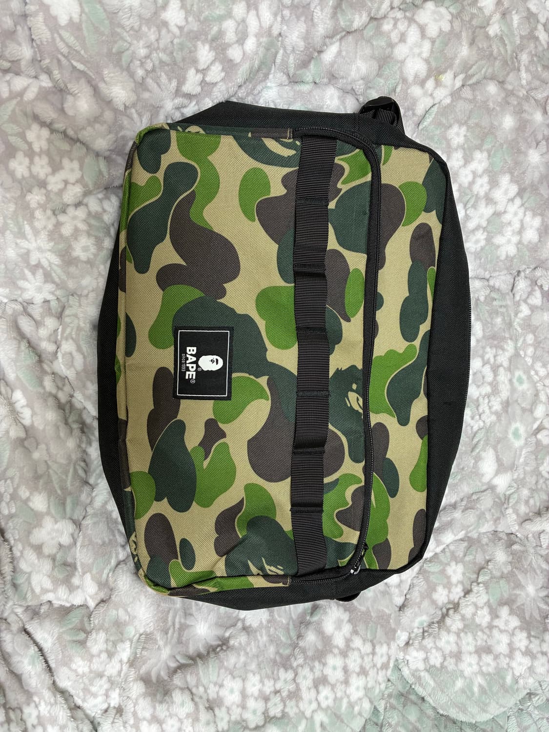 베이프 가방 상품이미지1