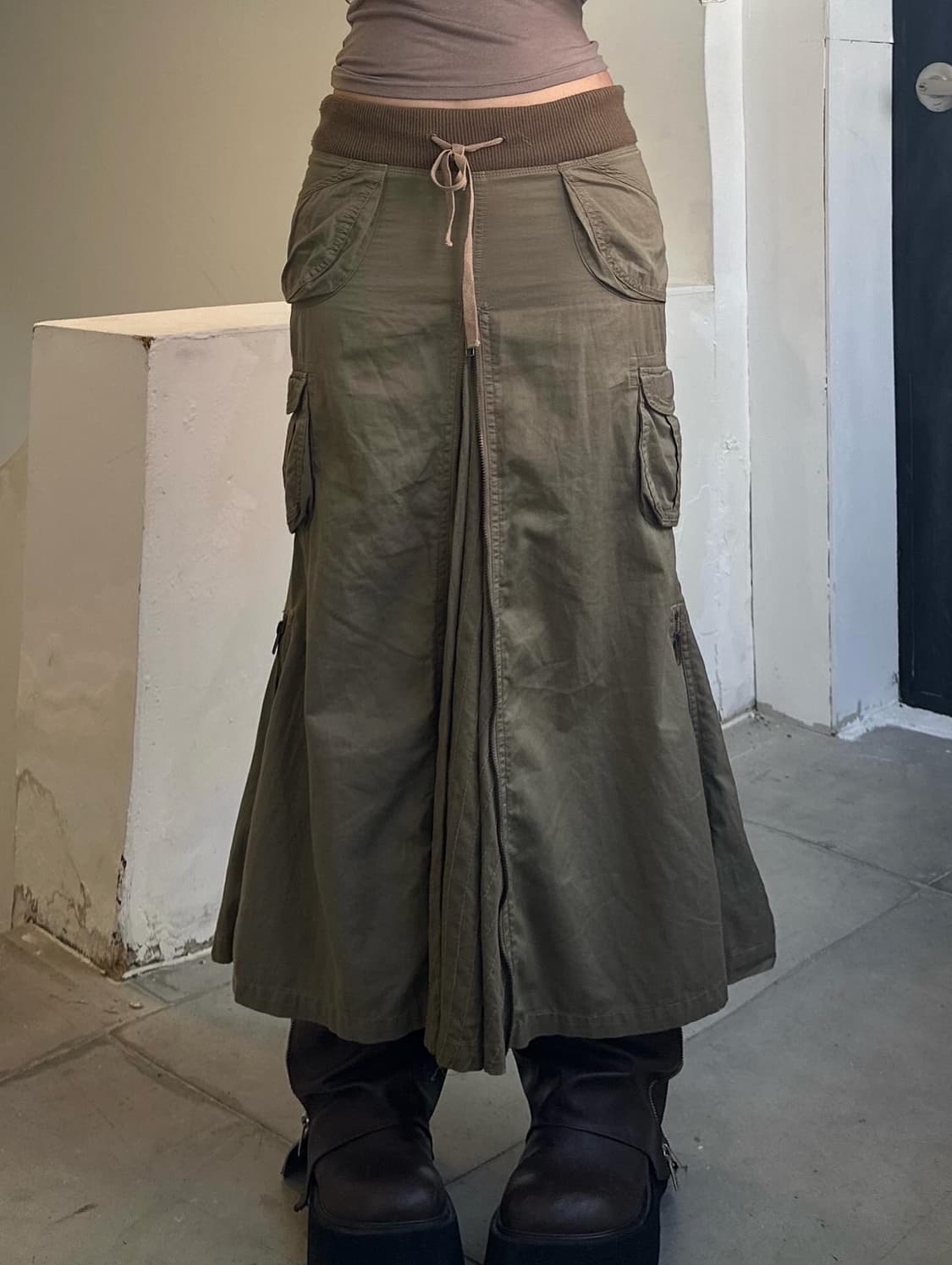 G.O.A khaki long skirt 상품이미지3