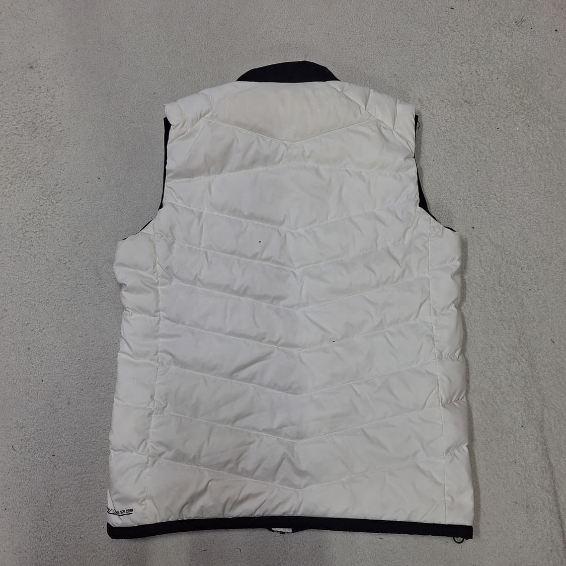 파리게이츠  구스조끼5 상품이미지5