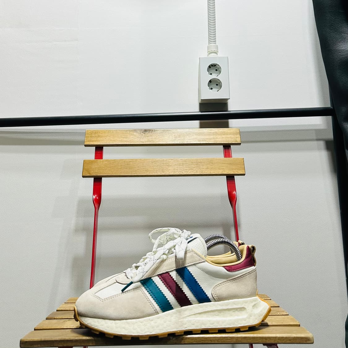 245) 아디다스 운동화 여성 여자 신발 Retropy E5 상품이미지3