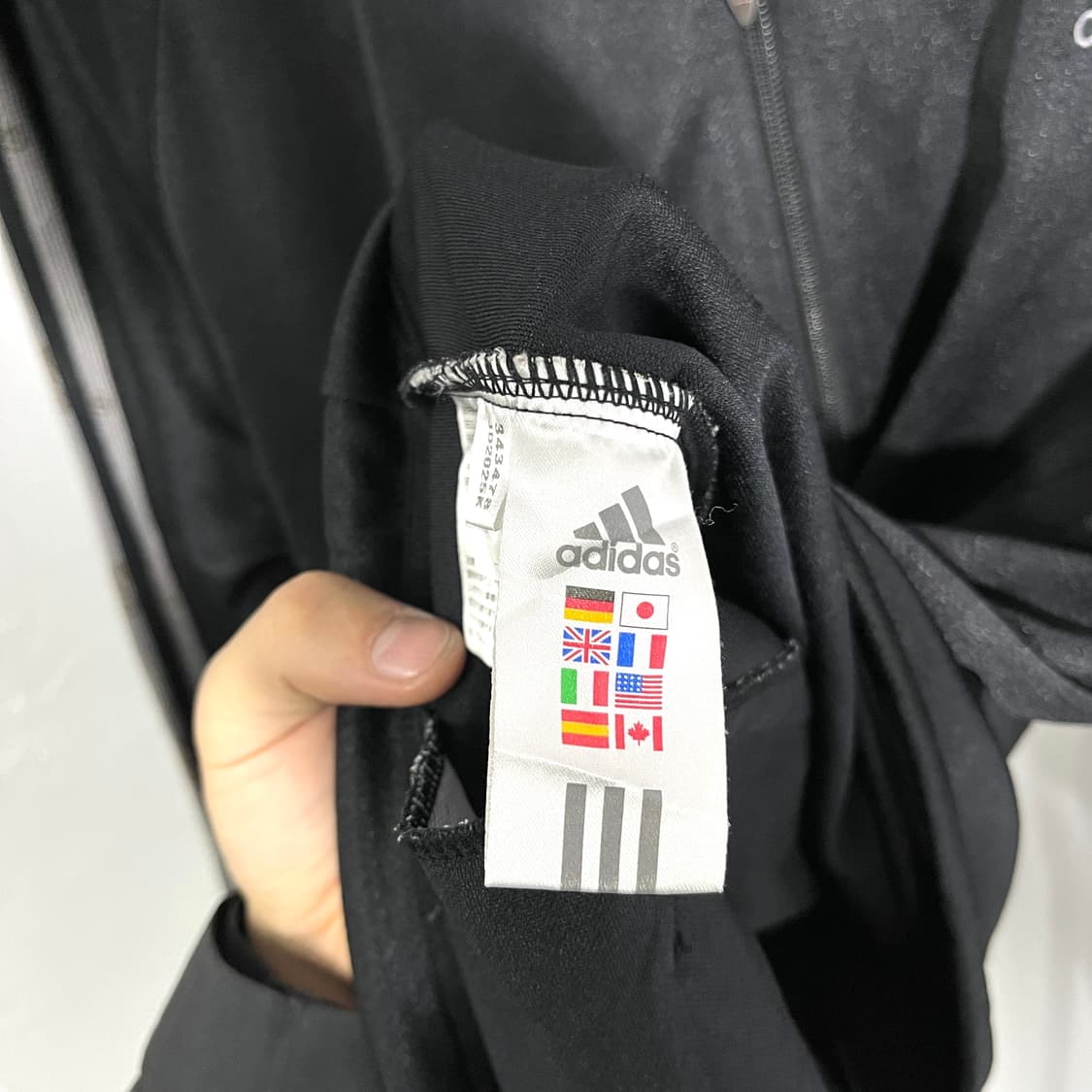 아디다스 블랙 그레이 트랙탑 상품이미지6