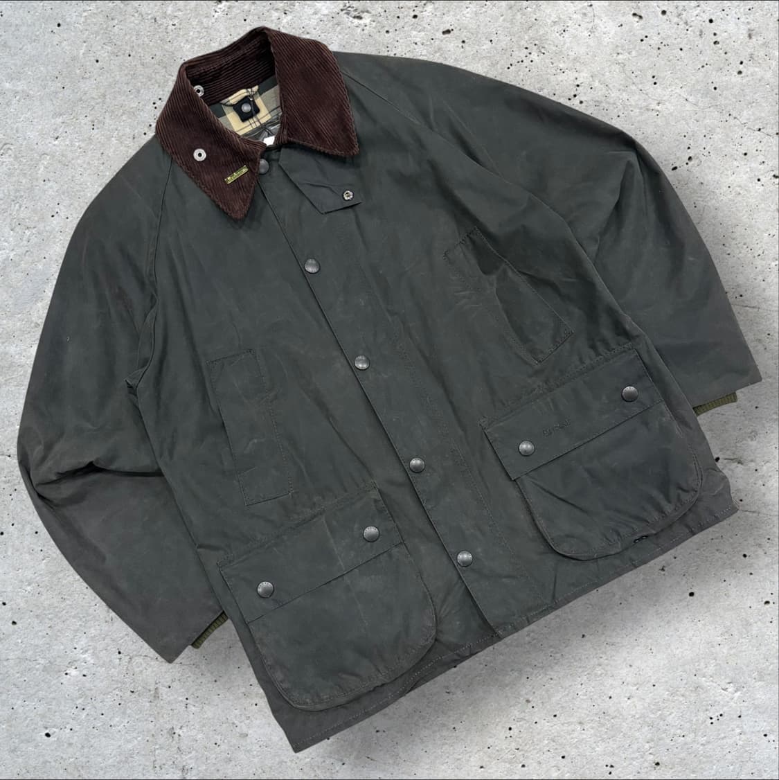 [38/97] 21ss 바버 비데일 왁스 자켓 올리브 그린 C522 상품이미지1