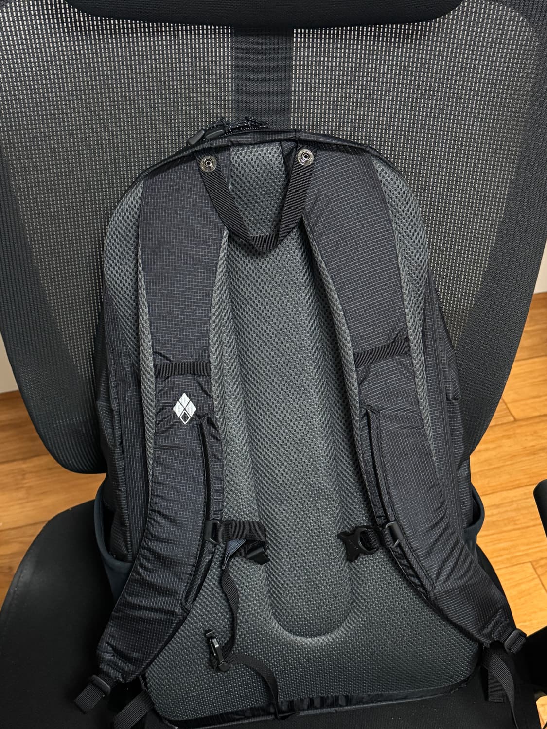 몽벨 가르와르 25L 백팩 상품이미지2