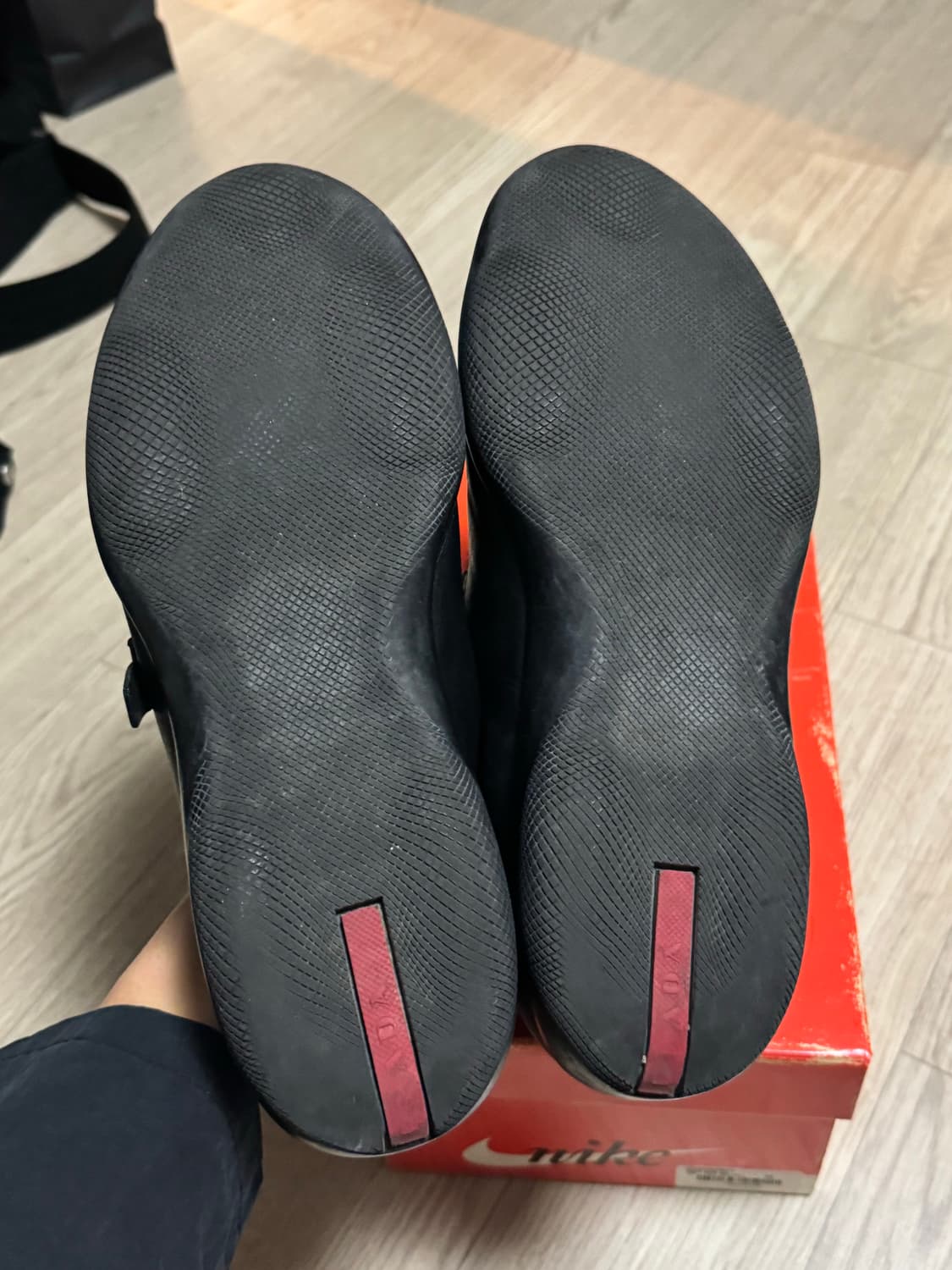 프라다 스포츠 아메리카컵 버클로퍼 상품이미지3