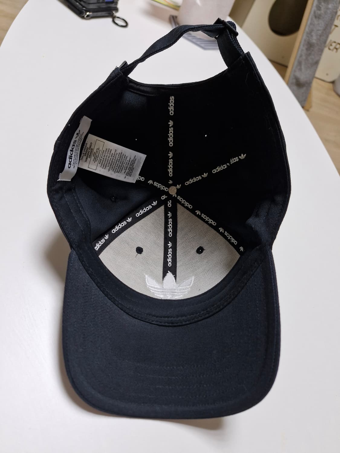 아디다스 블랙 볼캡 모자 상품이미지2