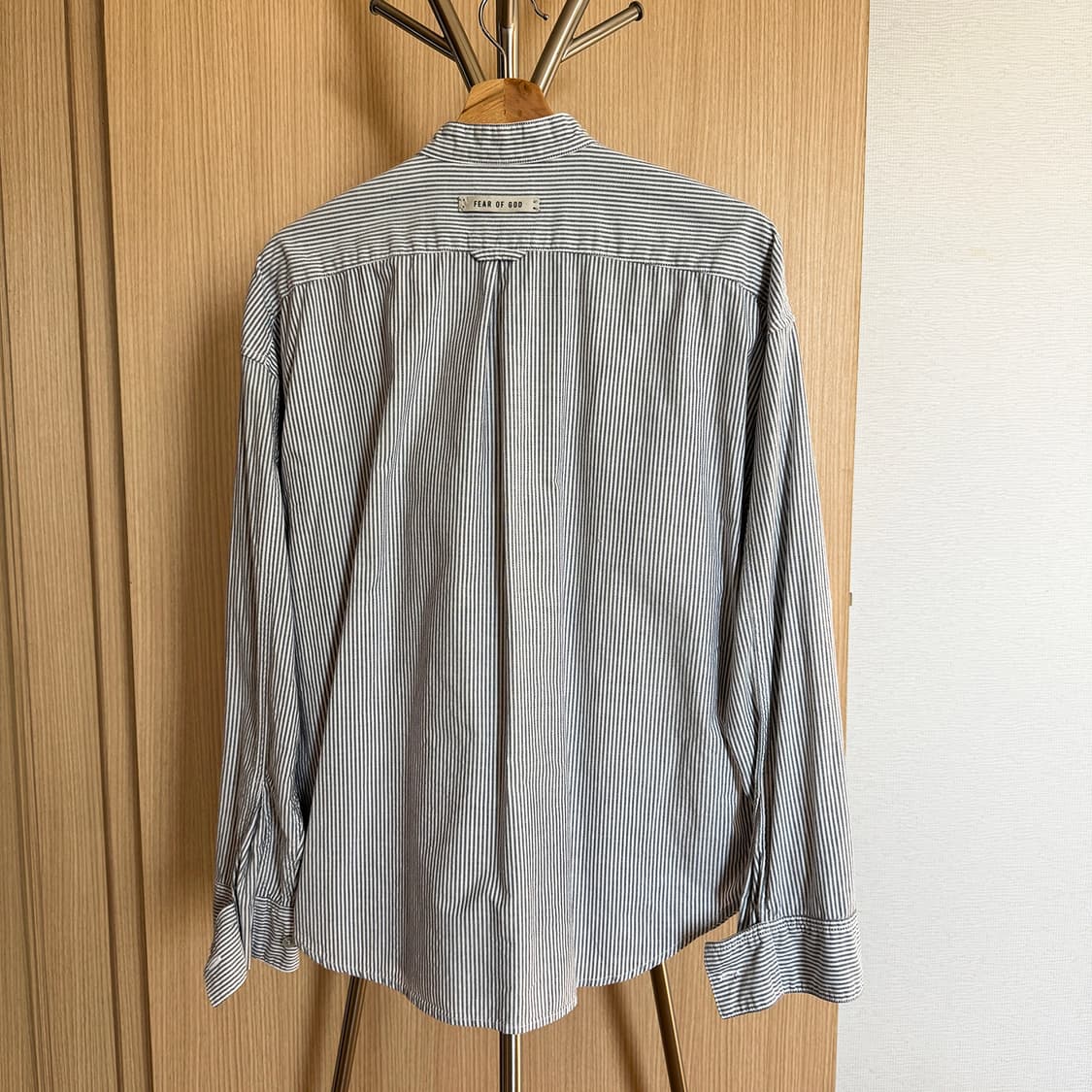 [XS] 피어오브갓 6th 그레이 스트라이프 풀오버 헨리 셔츠 상품이미지3