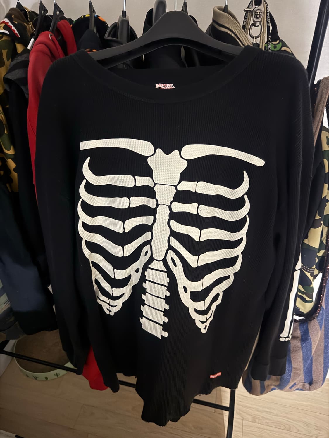 슈프림 헤인즈 본즈 크루 블랙 XXL 상품이미지3