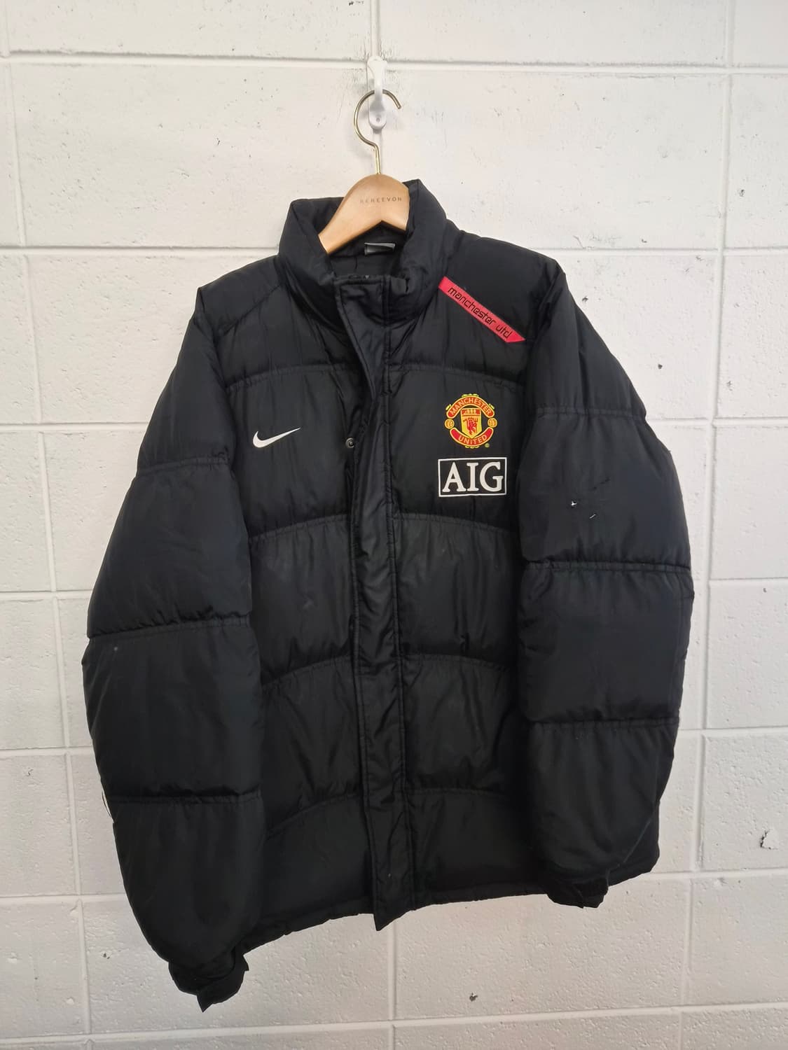 M/100) 나이키 맨유 07/08 AIG 패딩 팝니다 상품이미지1