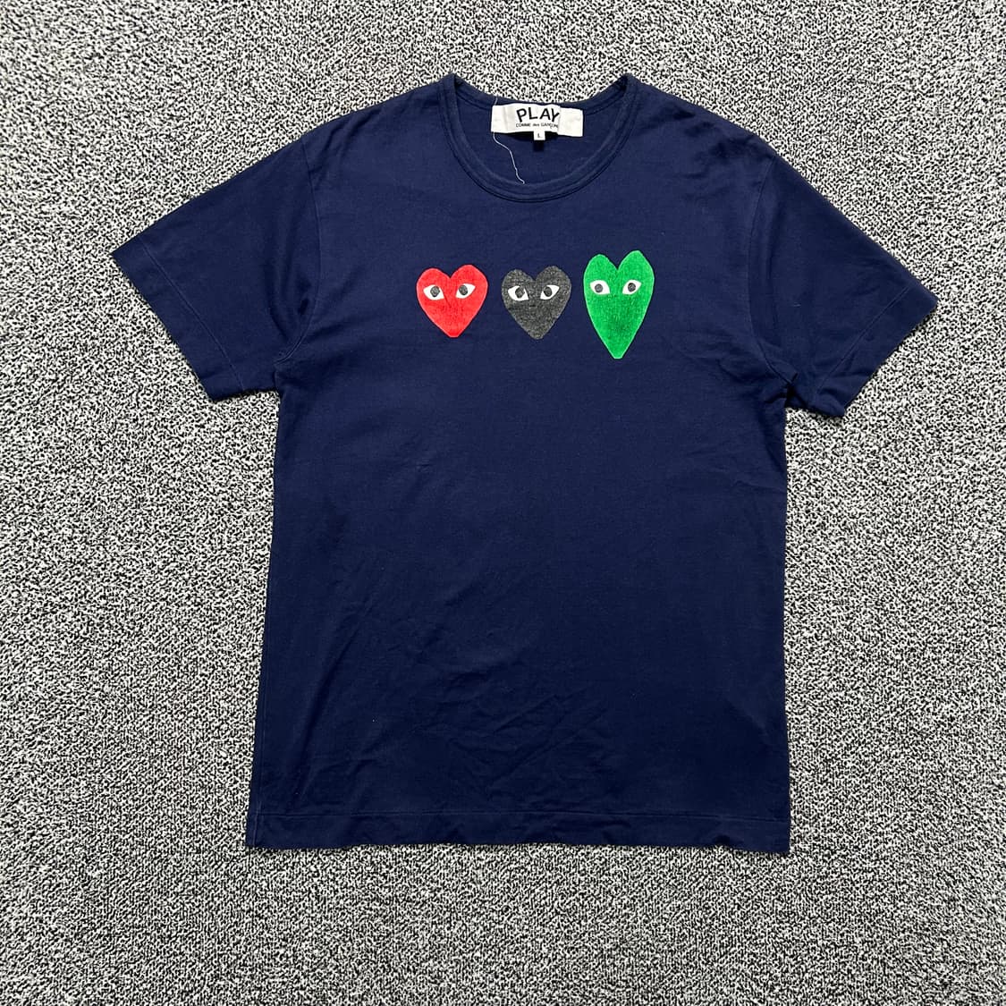 꼼데가르송(Come des garcons) 플레이 로고 티셔츠 상품이미지1