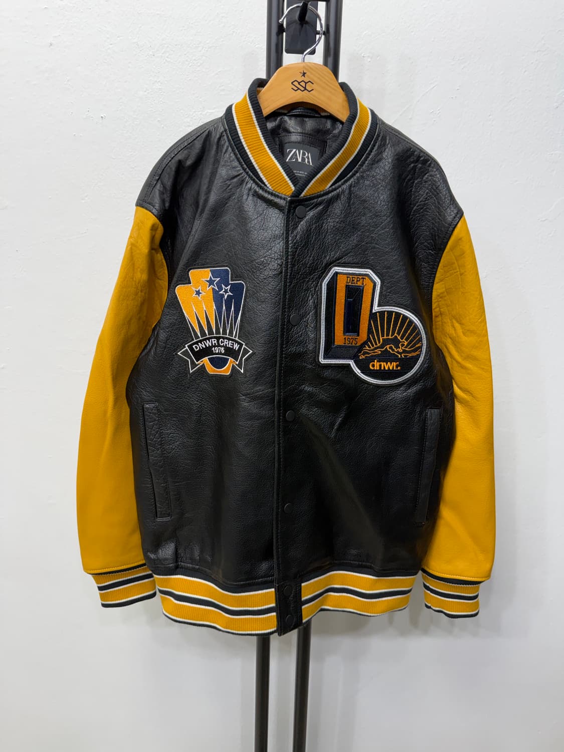 정품) 자라 블랙 레더 배색 스타디움 천연소가죽 자켓 M 상품이미지1