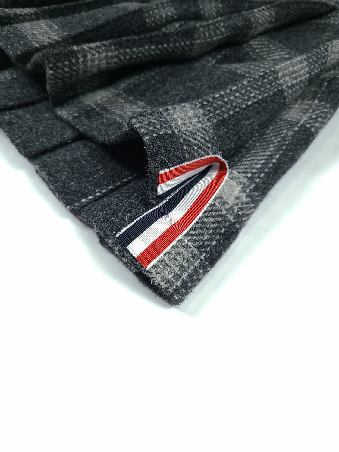 톰브라운 21fw 트위드 플리츠 스커트 치마 상품이미지4