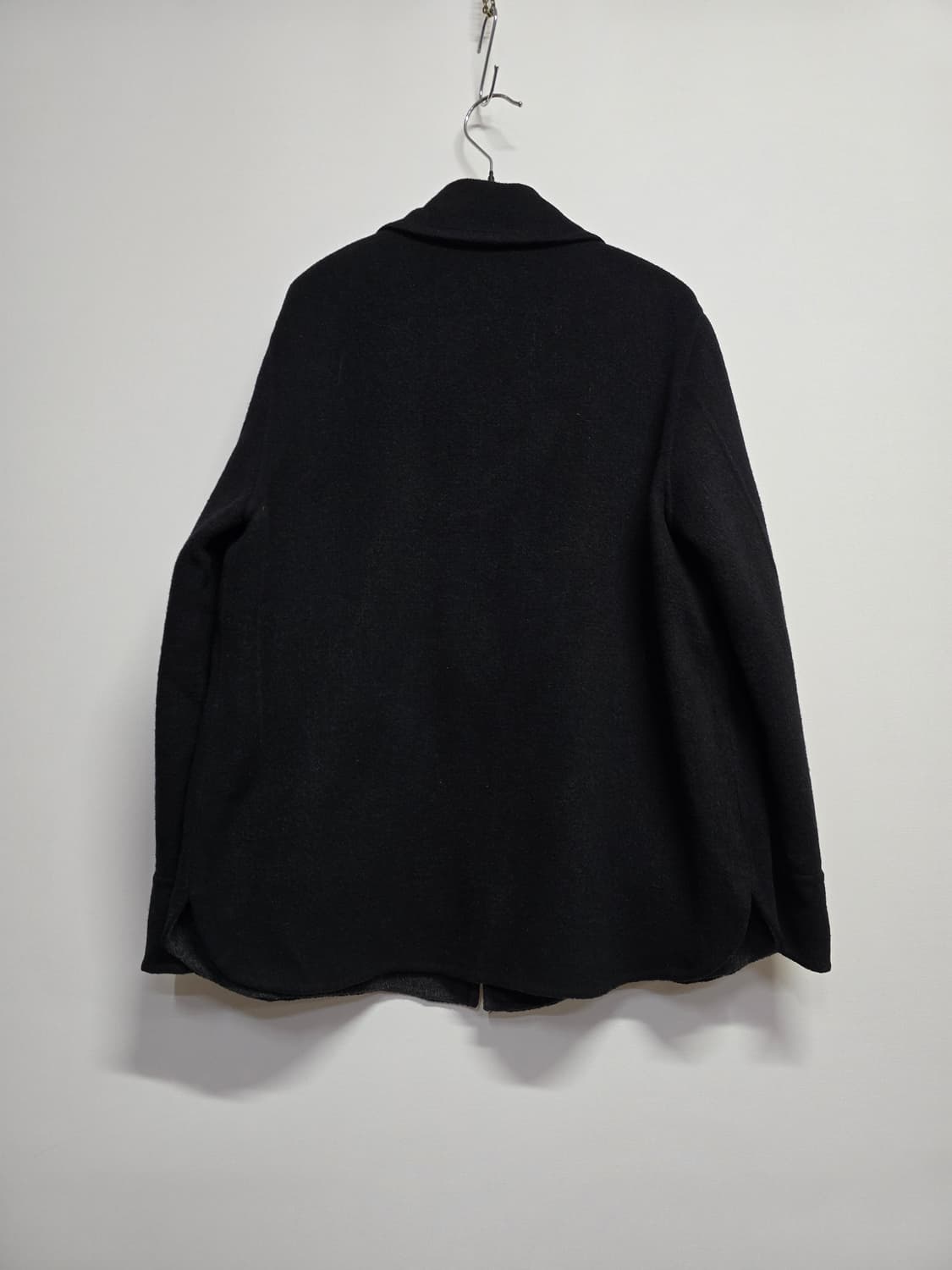 The Izzat 블랙 모직 자켓 상품이미지5