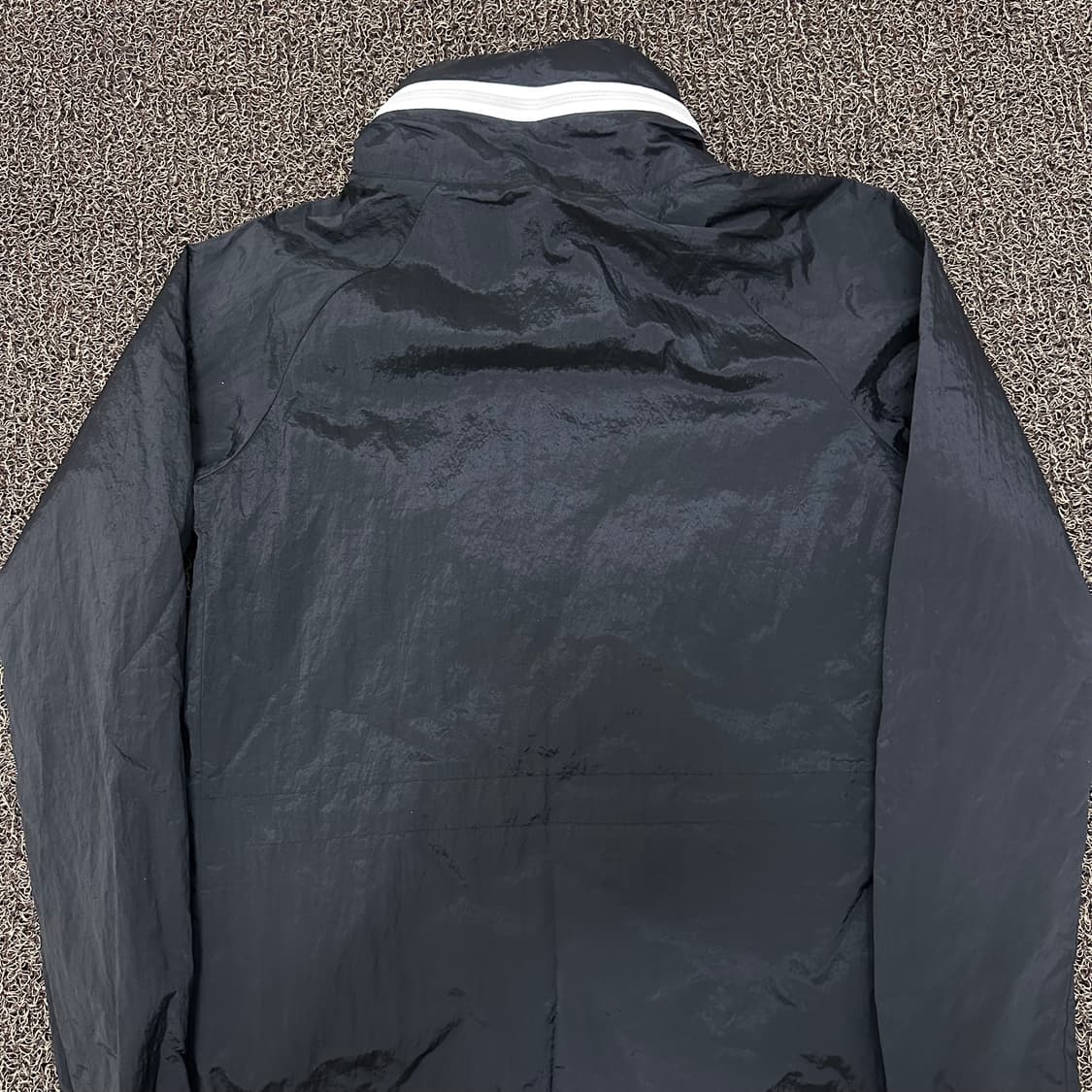 NIKE 나이키 여성 윈드러너 바람막이 자켓 블랙 M 상품이미지6