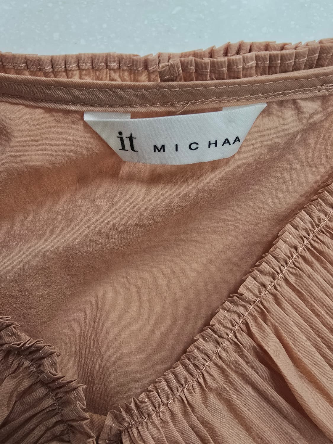 잇미샤 프릴 블라우스 살구색 상품이미지9