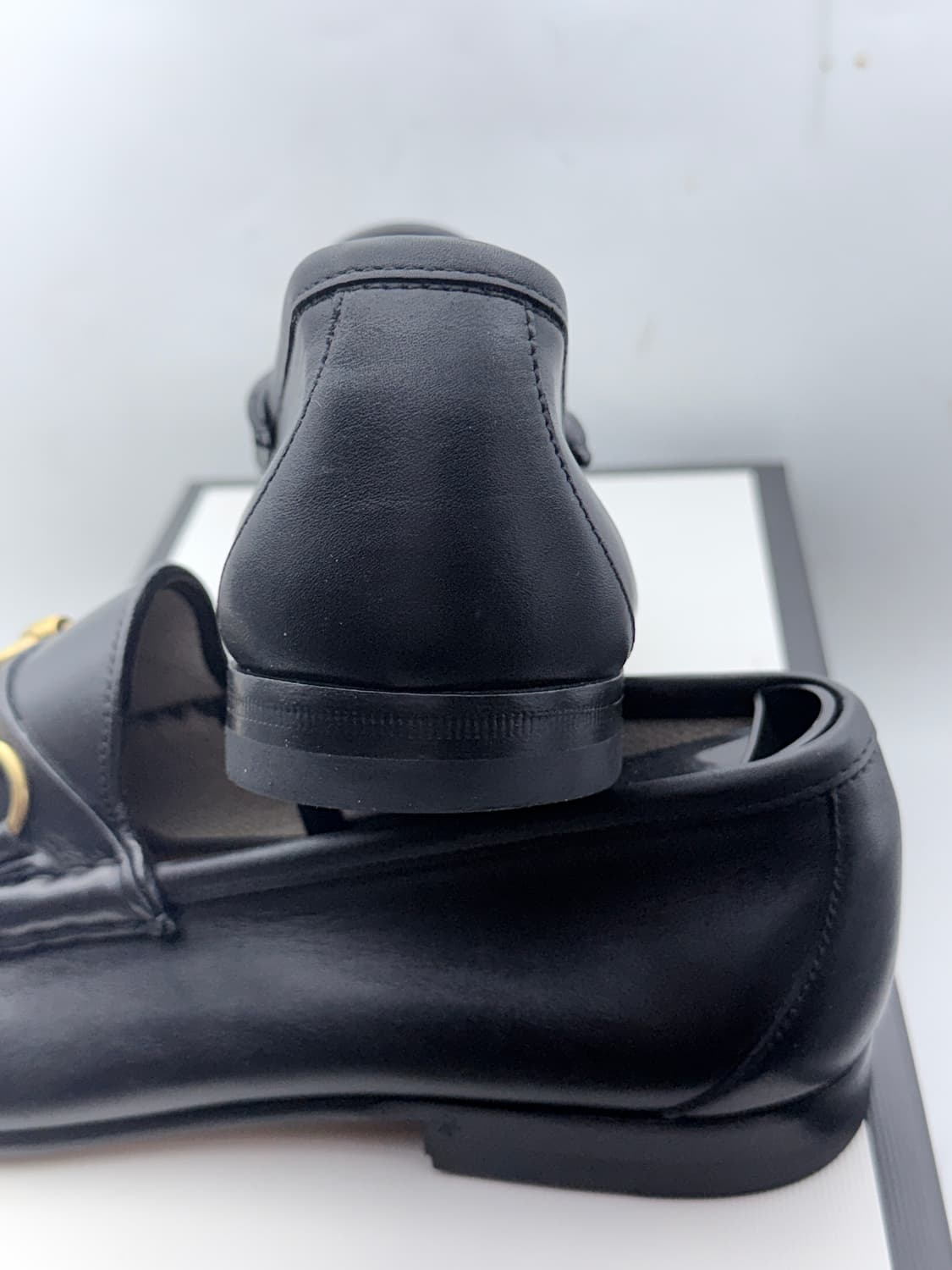 정품)구찌 255/260 상품이미지8