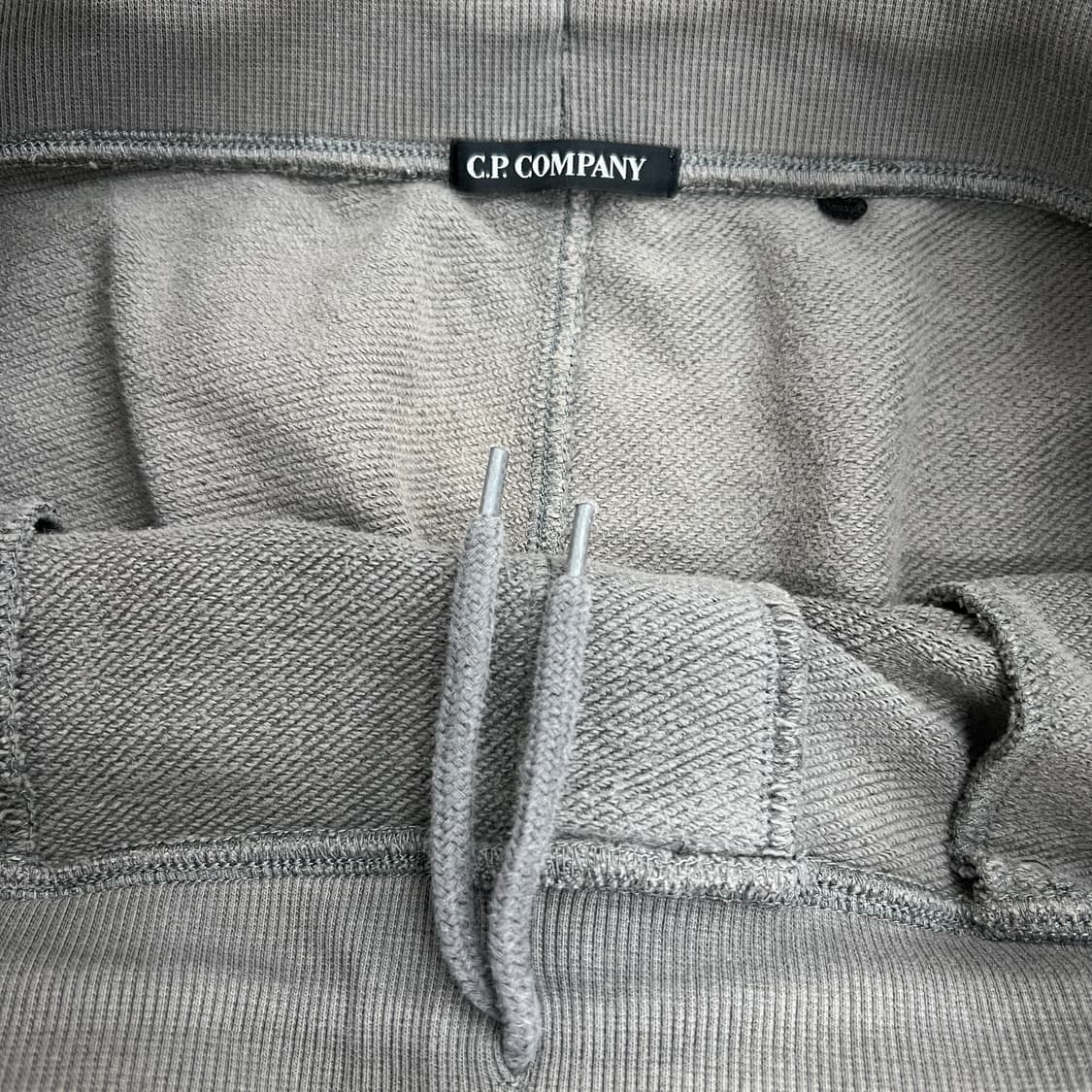 CP컴퍼니 렌즈 카고 조거 팬츠 M 상품이미지3