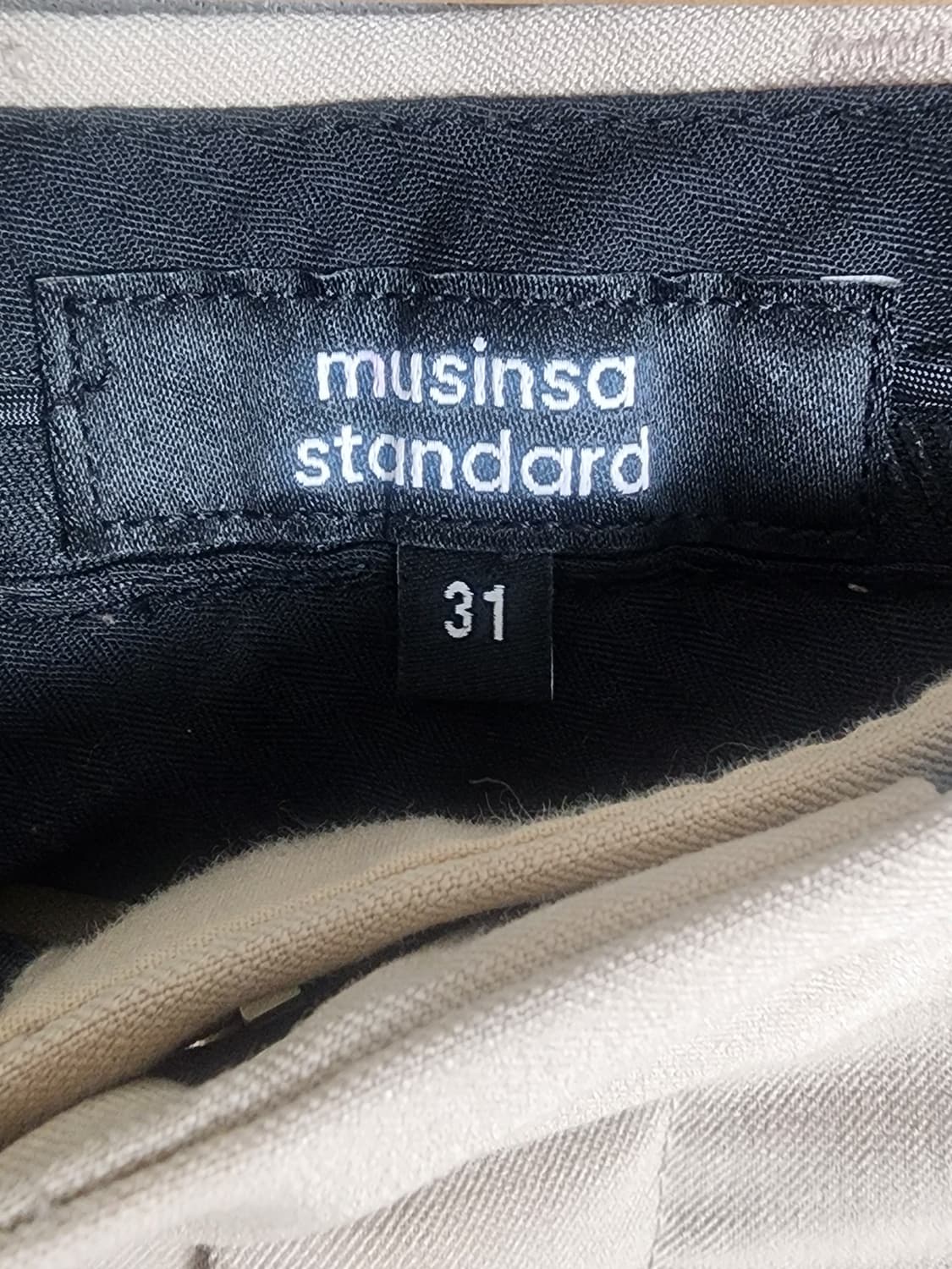 무신사 스탠다드 와이드 핀턱 슬랙스 베이지 (새상품급 / 31) 상품이미지7