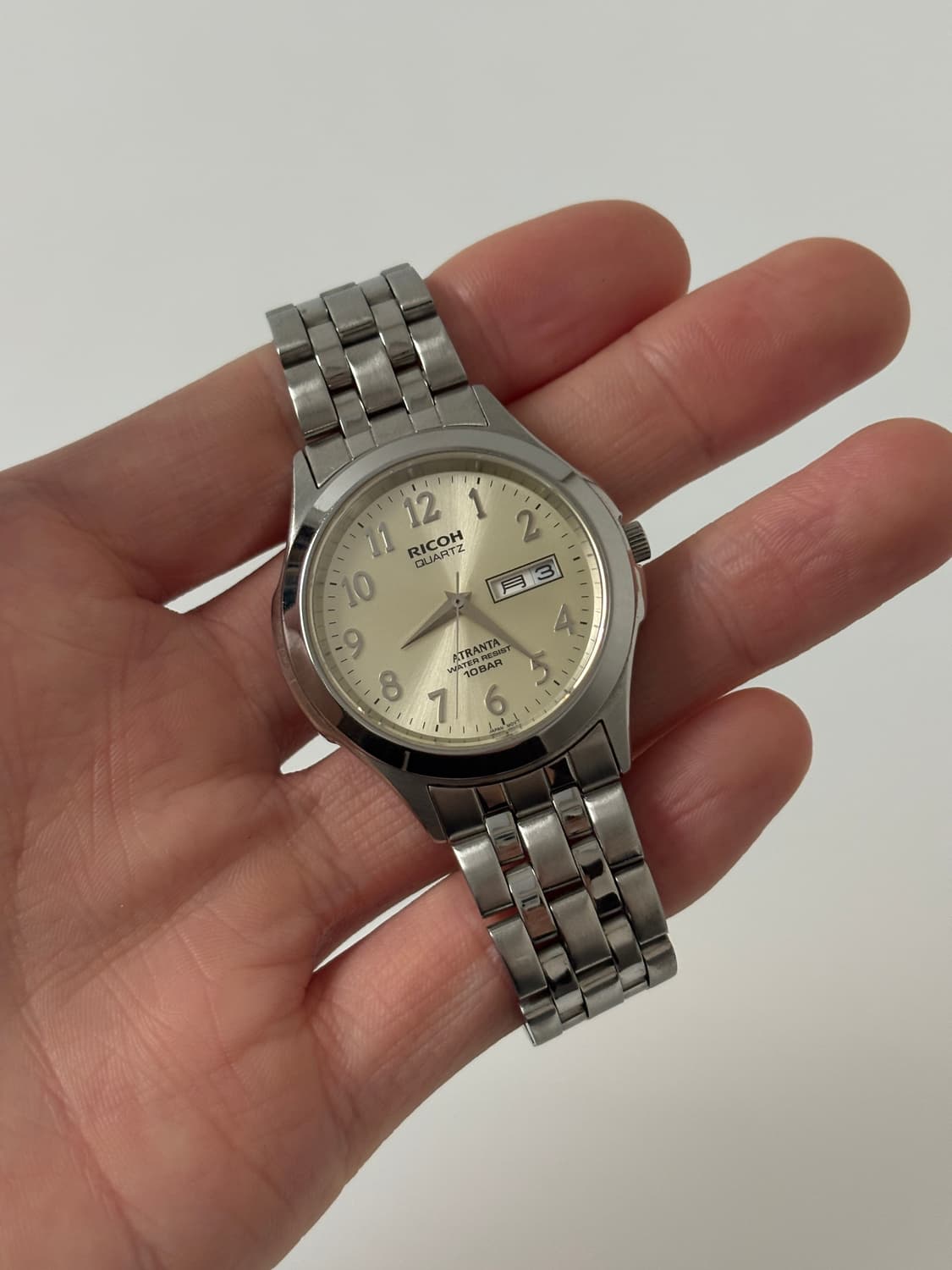 1990년대 Atranta 샴페인 다이얼 실버 쿼츠 남성 상품이미지1