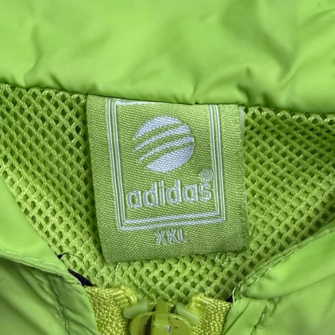 아디다스 네온 배색 바람막이  v1772 상품이미지7