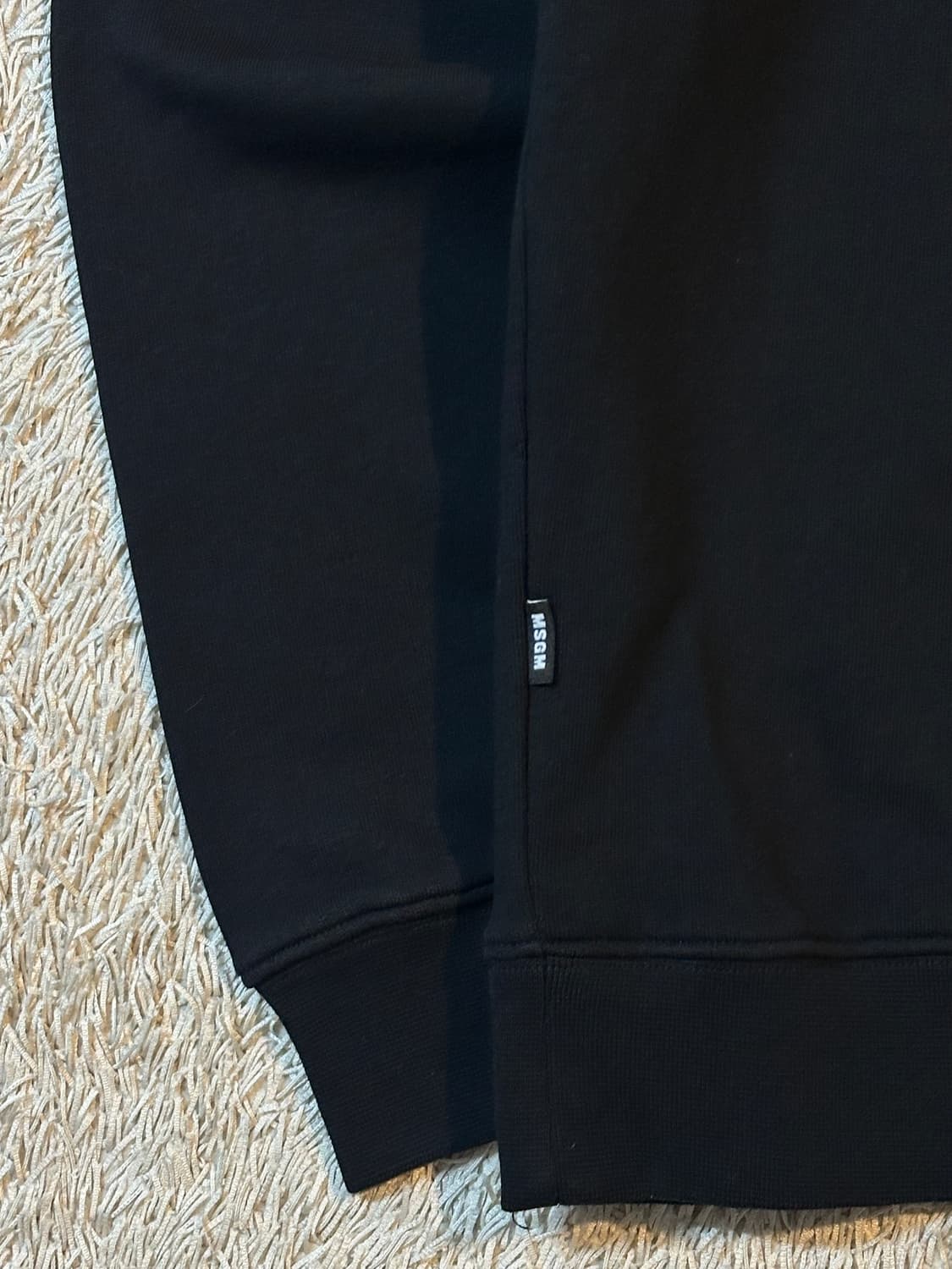 매장판) 엠에스지엠 MSGM 박스로고 맨투맨 블랙 상품이미지4