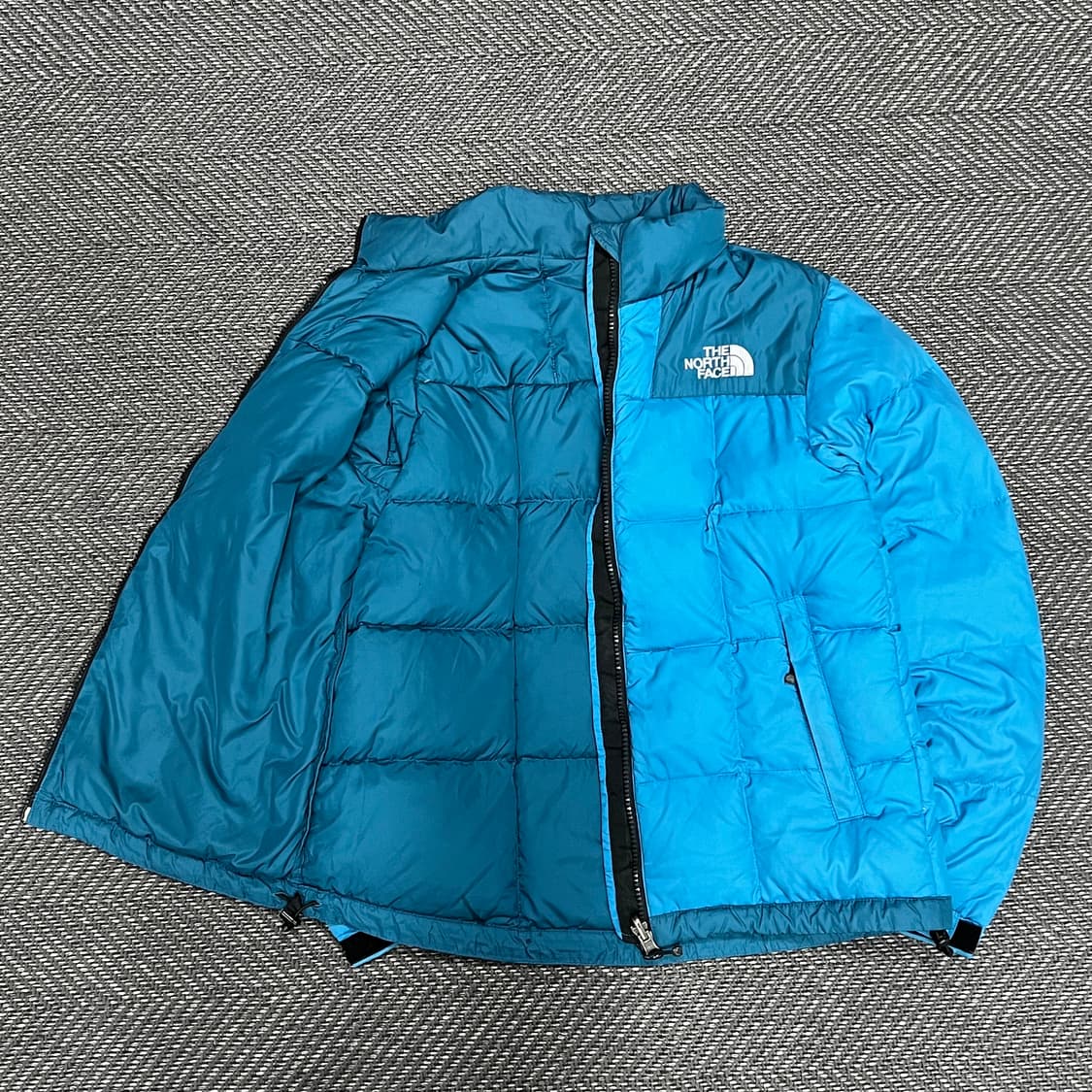 노스페이스 아웃도어 덕다운 패딩 v1040 상품이미지3