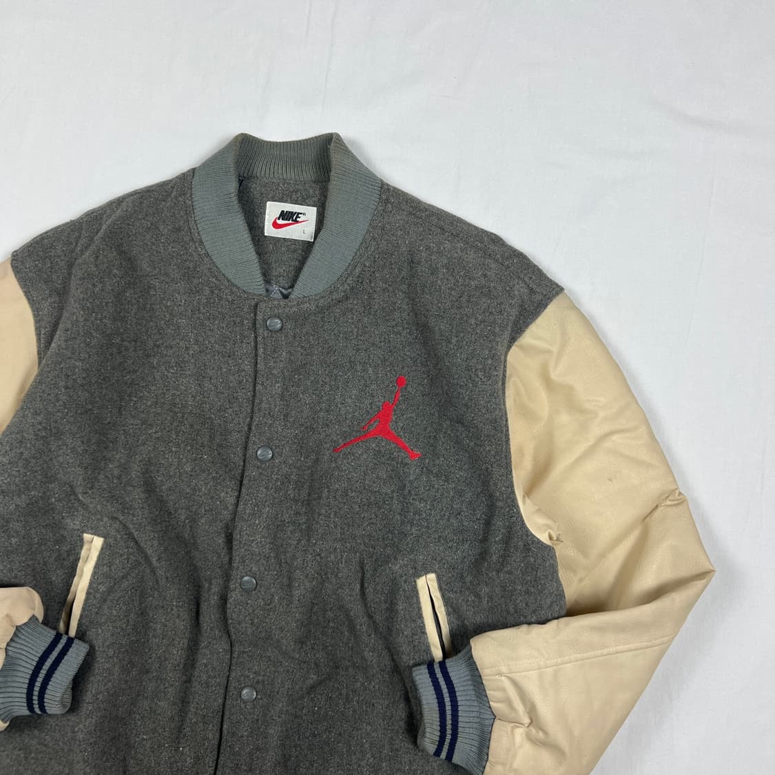 90‘s 나이키 nike 조던 23 로고 울레더 바시티자켓 상품이미지2