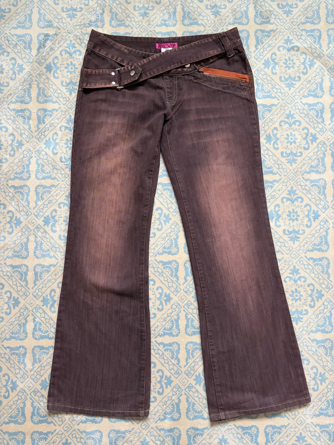 strap detail bootcut denim  상품이미지5