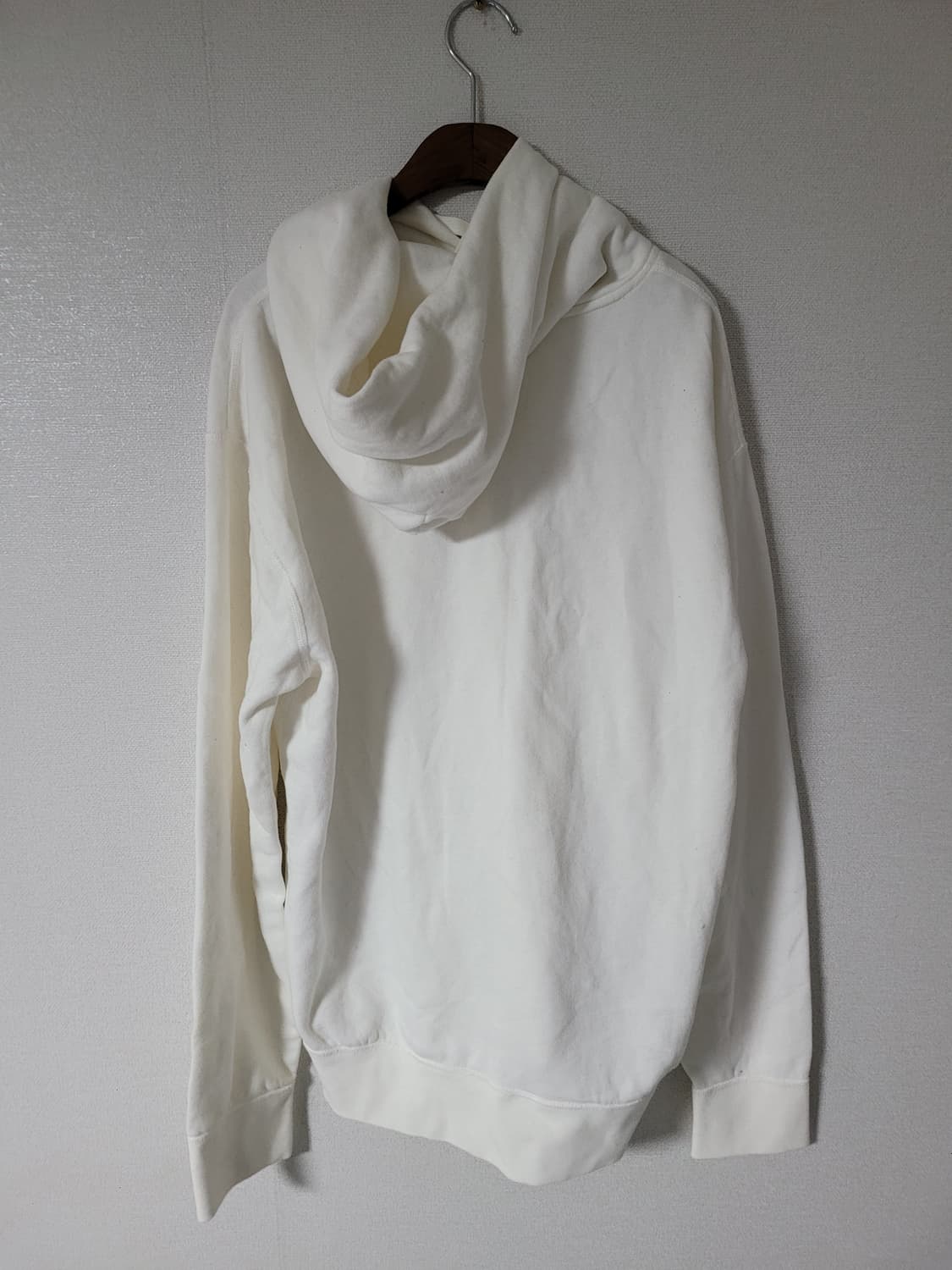 가슴60) 폴로 후드티 화이트 상품이미지2