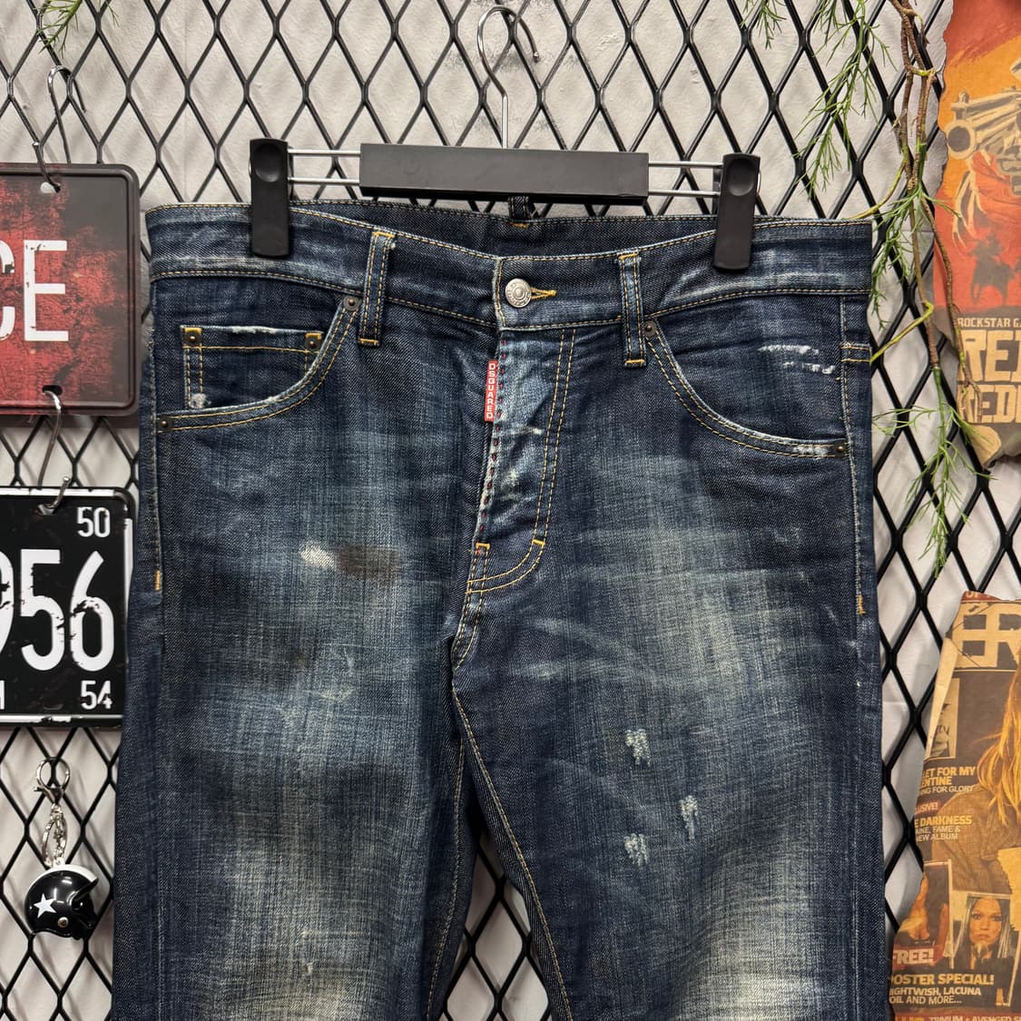 디스퀘어드2 디스트로이드 슬림 진 후면 패치 포인트 진청 상품이미지3