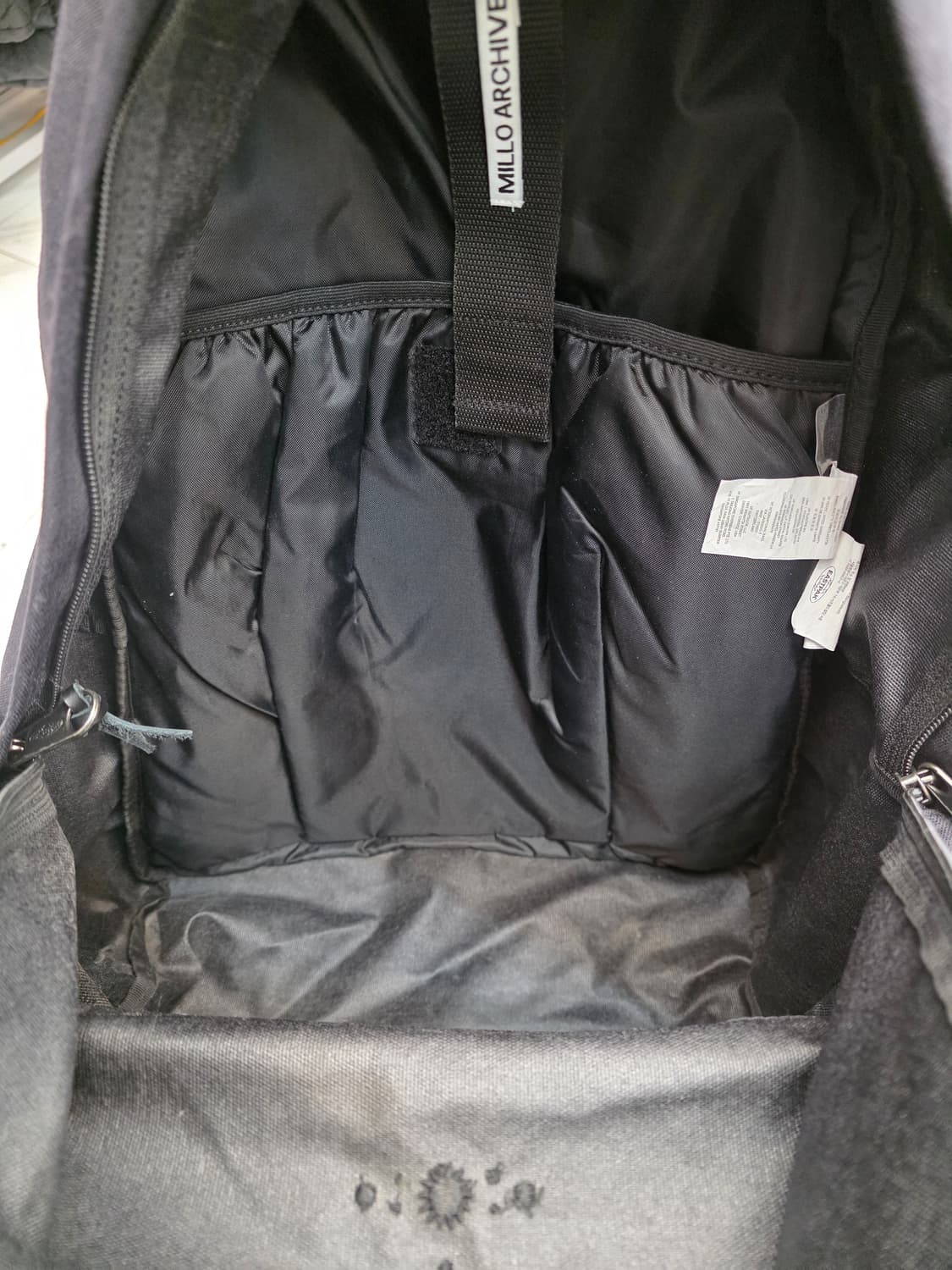 밀로아카이브 x 이스트팩  백팩 상품이미지8