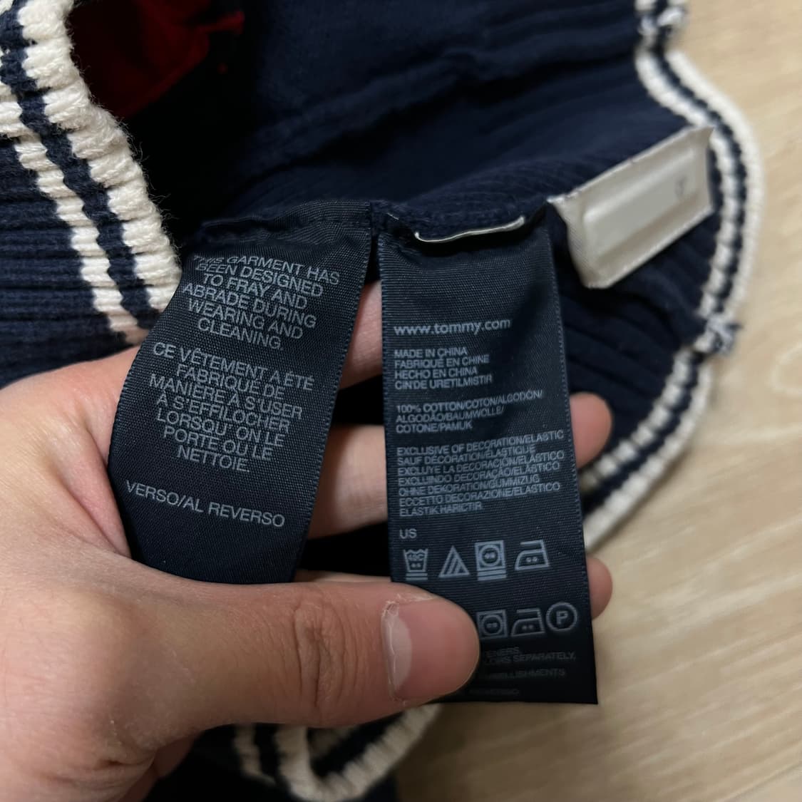 타미힐피거 빅로고 자수 패치 하이넥 니트집업 [네이비] S/90 상품이미지7