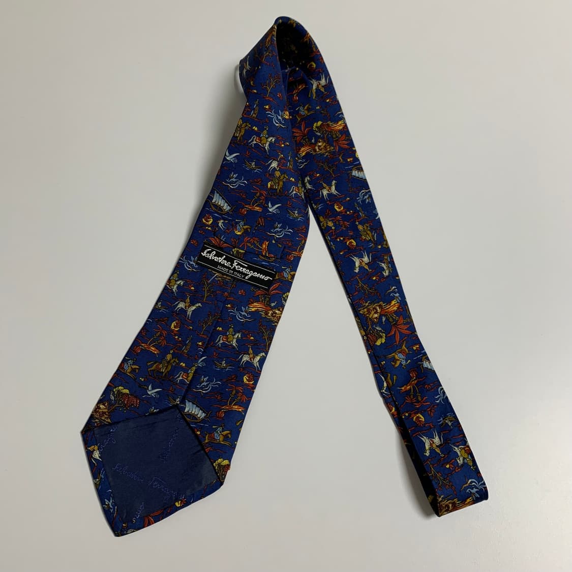 살바토레 페레가모(Ferragamo) 빈티지 명품넥타이 이태리 100실크 상품이미지9
