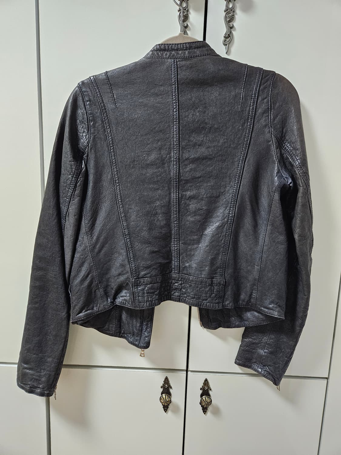 여성용 양가죽자켓 55사이즈 판매합니다. 상품이미지5