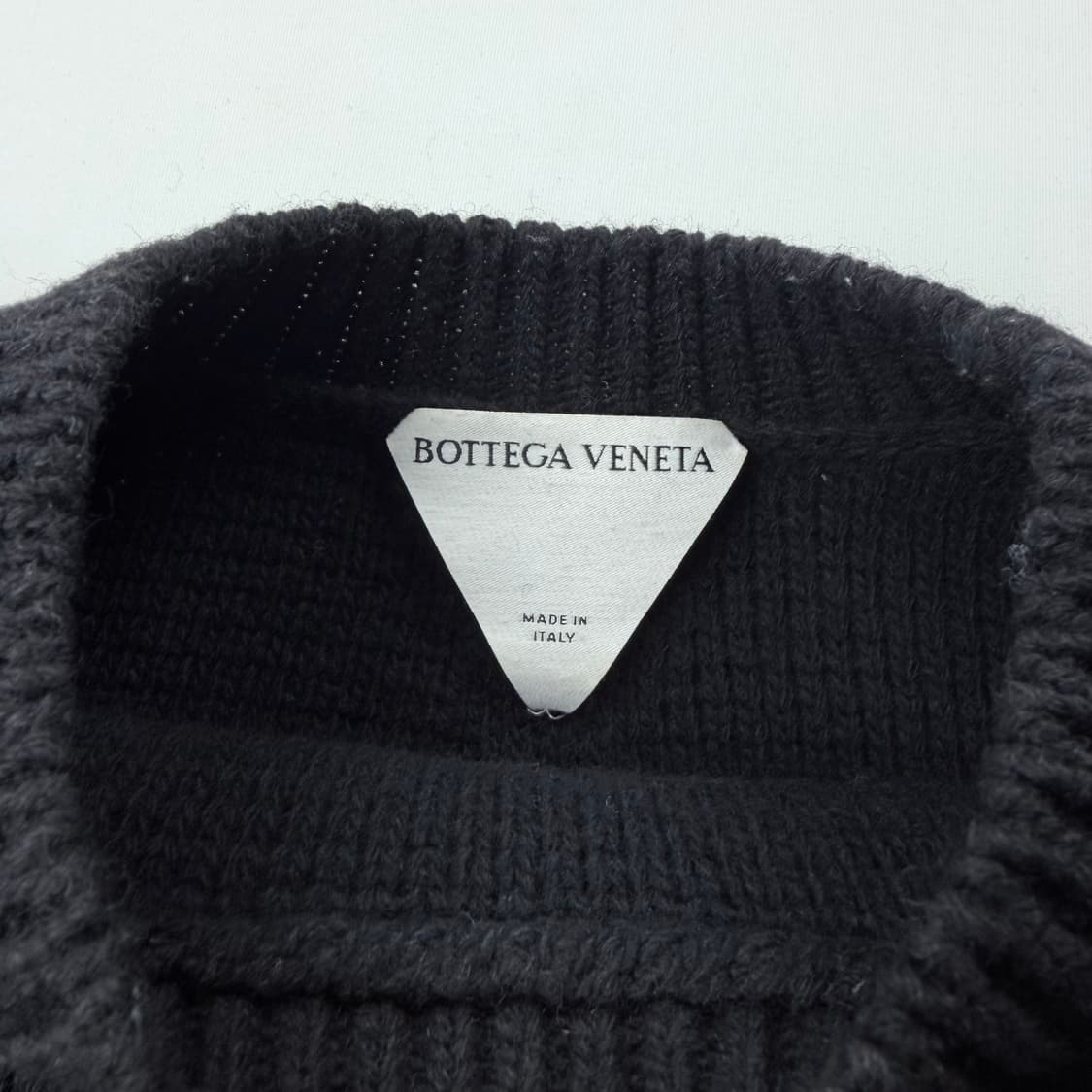 보테가베네타 니트 블랙 상품이미지3