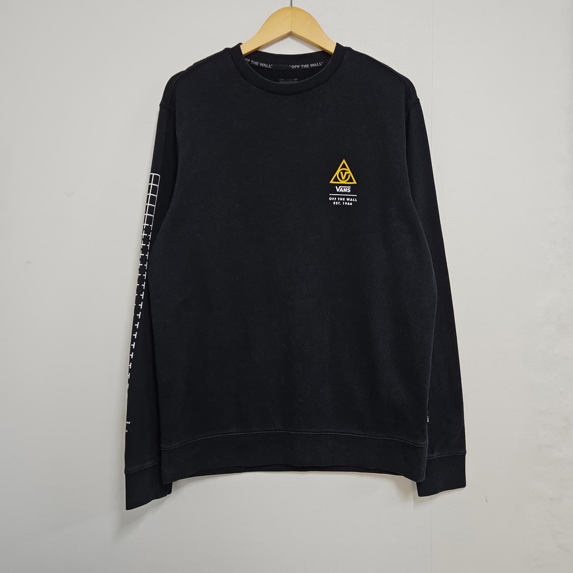 M 95-100 반스 프린팅 맨투맨  블랙 상품이미지2